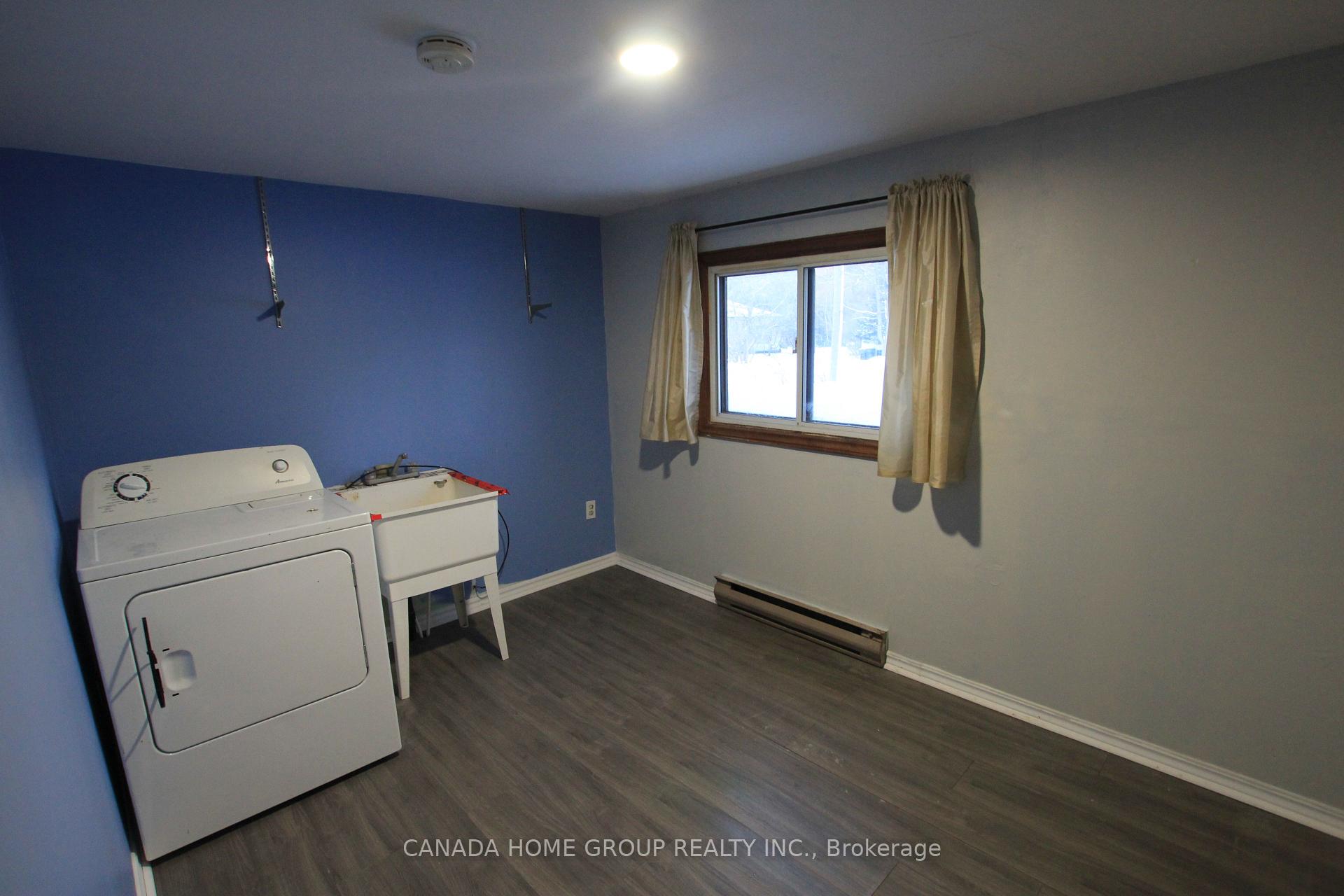 Photo 7 of 992 Ferrier Avenue, Innisfil, Lefroy — HOMEH