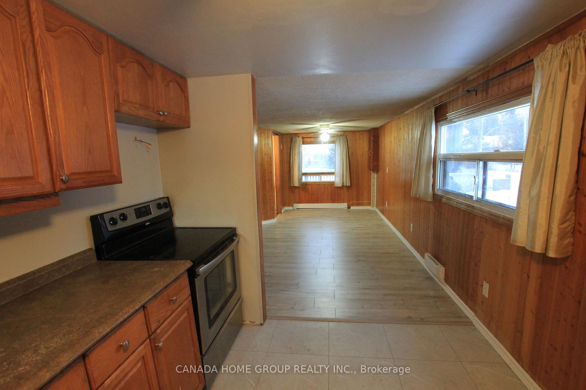 Photo 19 of 992 Ferrier Avenue, Innisfil, Lefroy — HOMEH