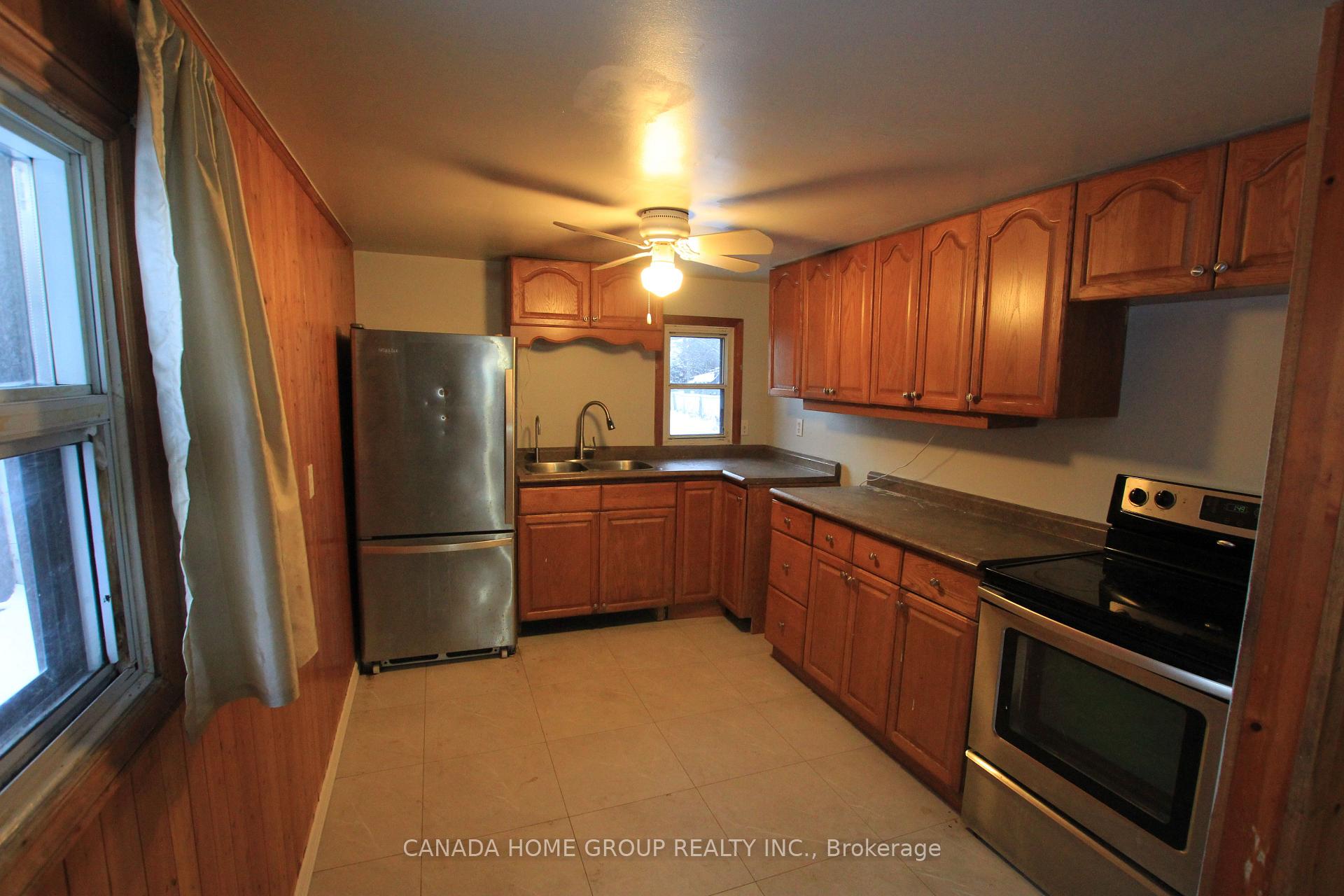 Photo 23 of 992 Ferrier Avenue, Innisfil, Lefroy — HOMEH