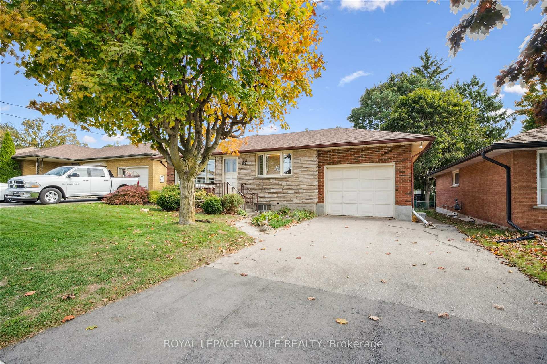 Photo 3 of 67 Traynor Avenue, Kitchener — HOMEH