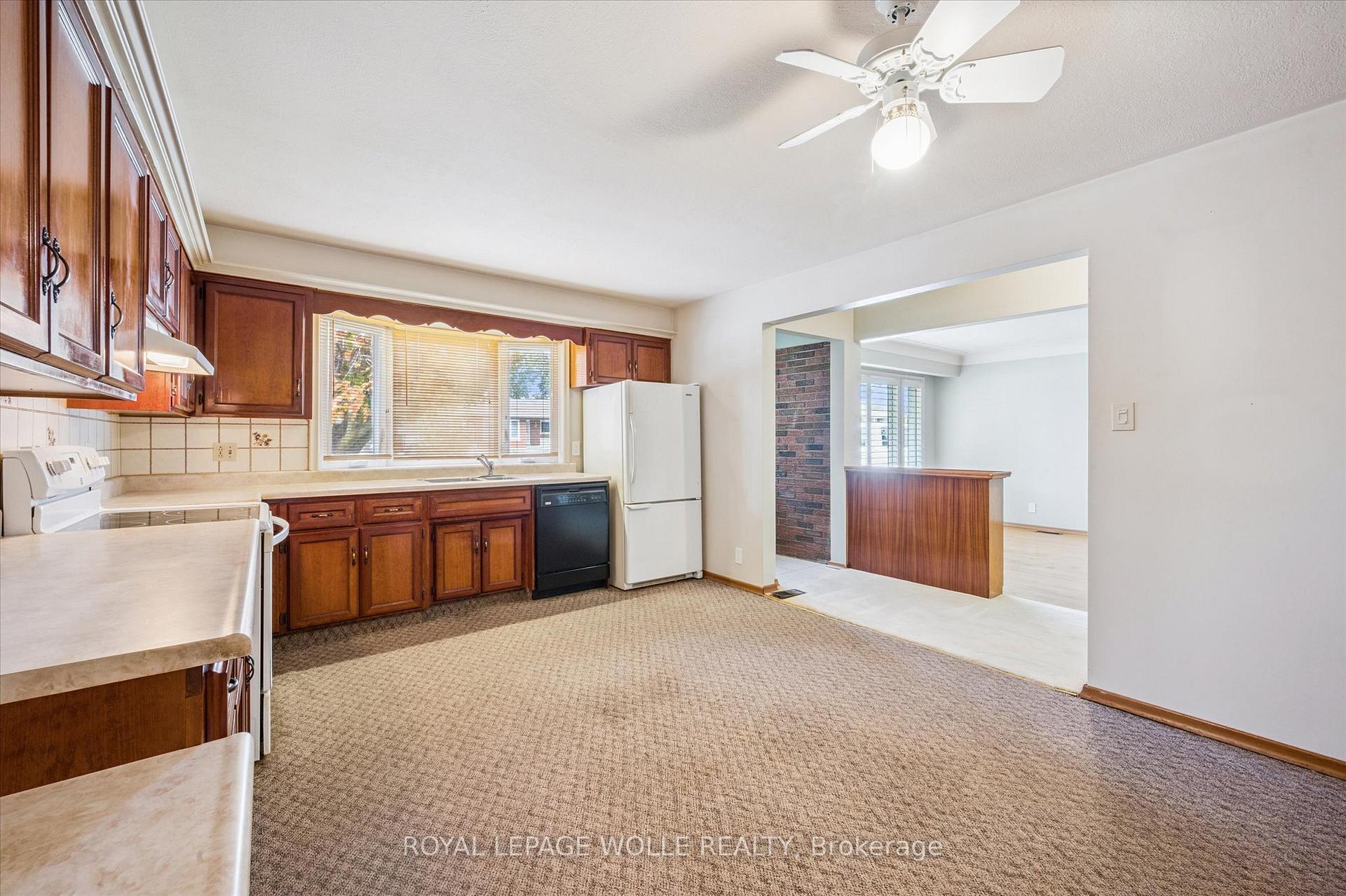 Photo 13 of 67 Traynor Avenue, Kitchener — HOMEH