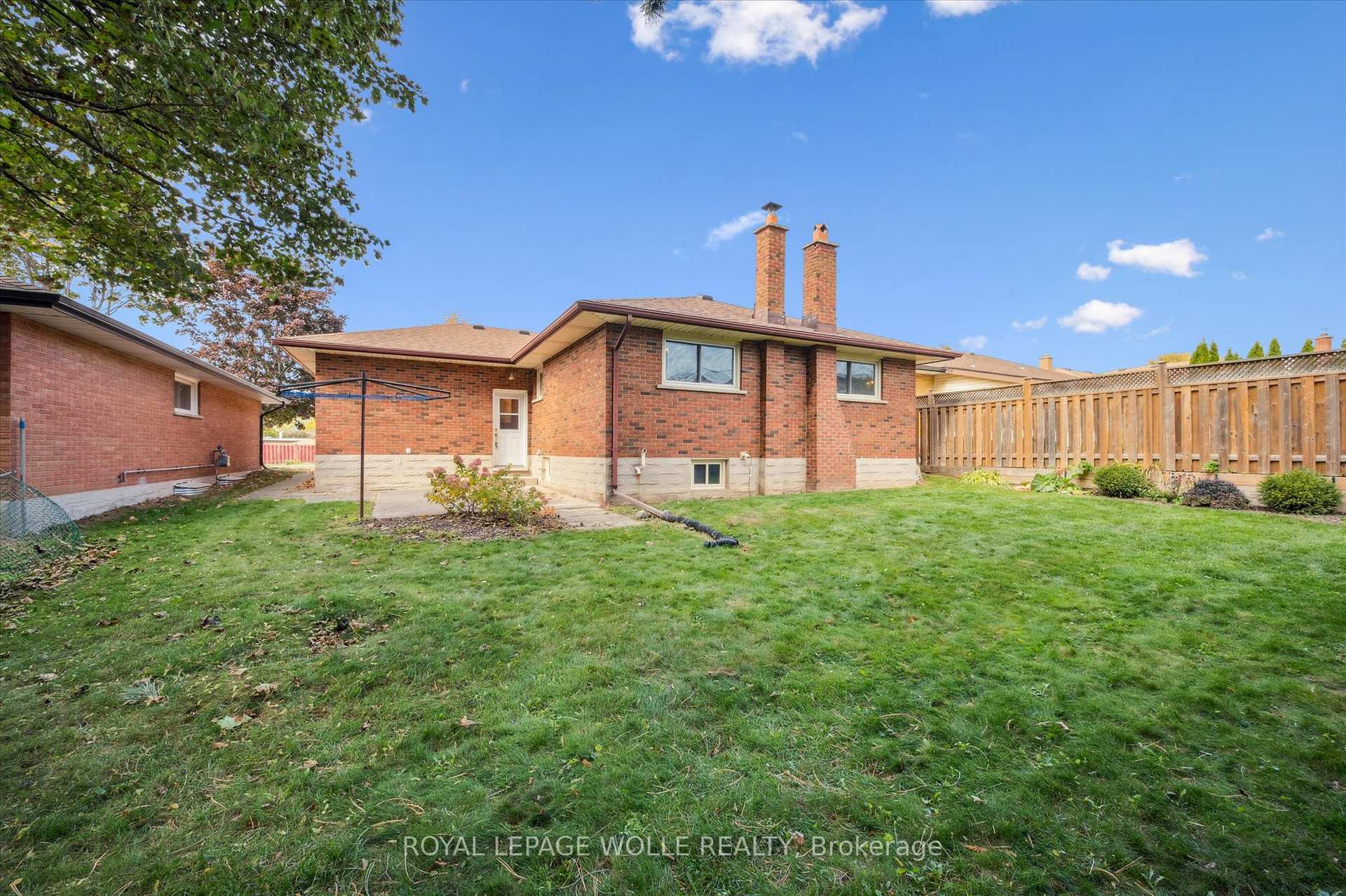 Photo 37 of 67 Traynor Avenue, Kitchener — HOMEH