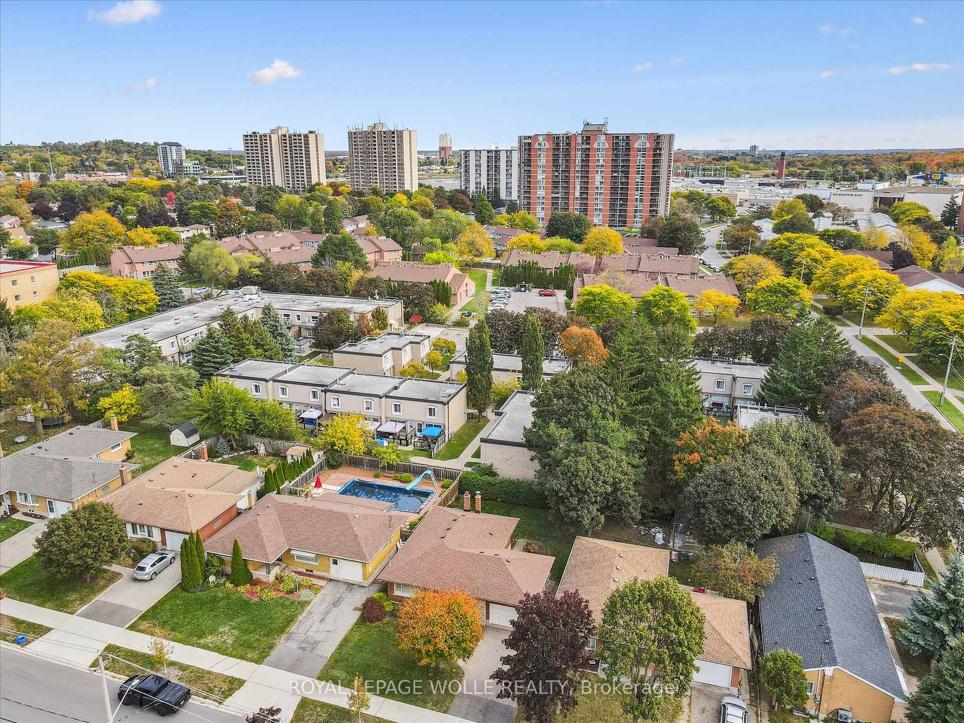 Photo 40 of 67 Traynor Avenue, Kitchener — HOMEH