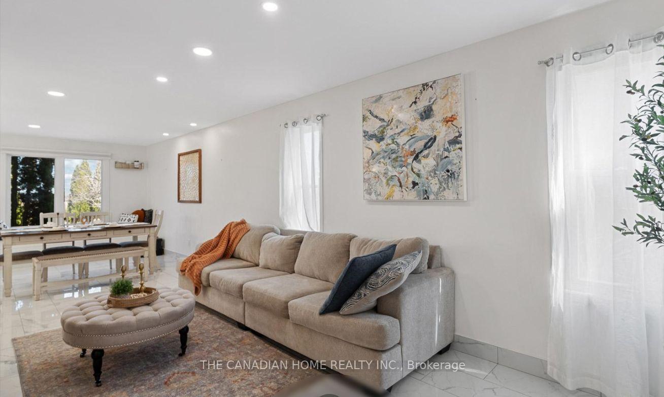 Photo 7 of 524 Snowdrop Court, Kitchener — HOMEH