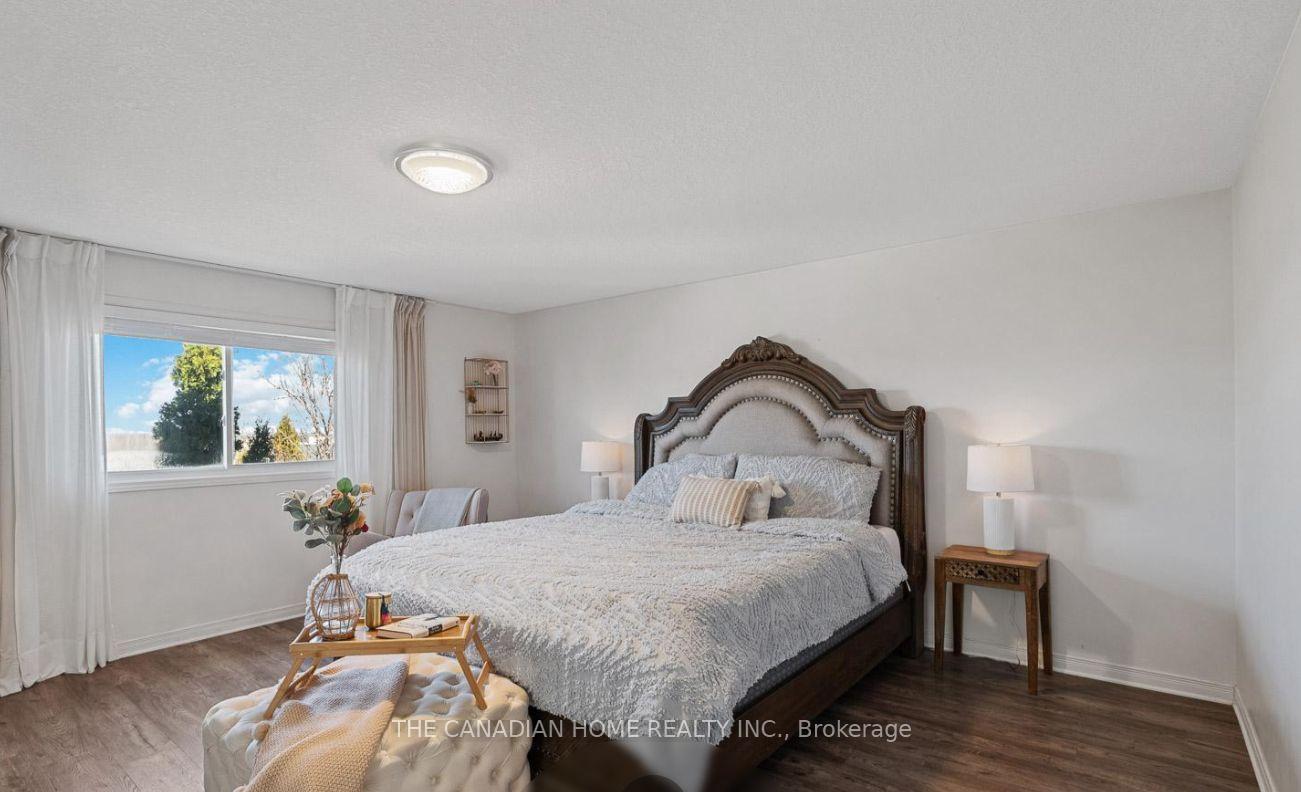 Photo 14 of 524 Snowdrop Court, Kitchener — HOMEH
