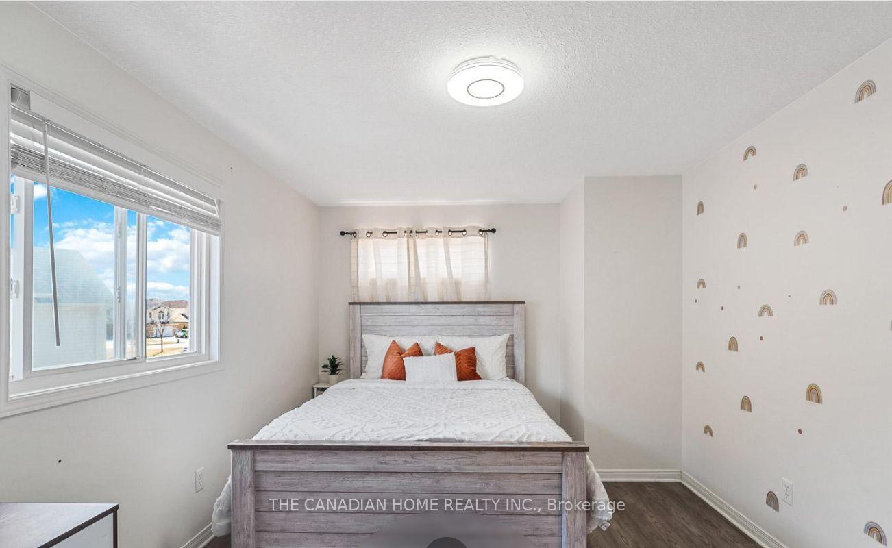 Photo 17 of 524 Snowdrop Court, Kitchener — HOMEH