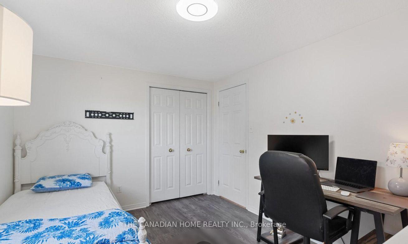 Photo 18 of 524 Snowdrop Court, Kitchener — HOMEH