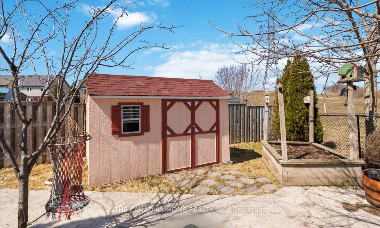 Photo 22 of 524 Snowdrop Court, Kitchener — HOMEH