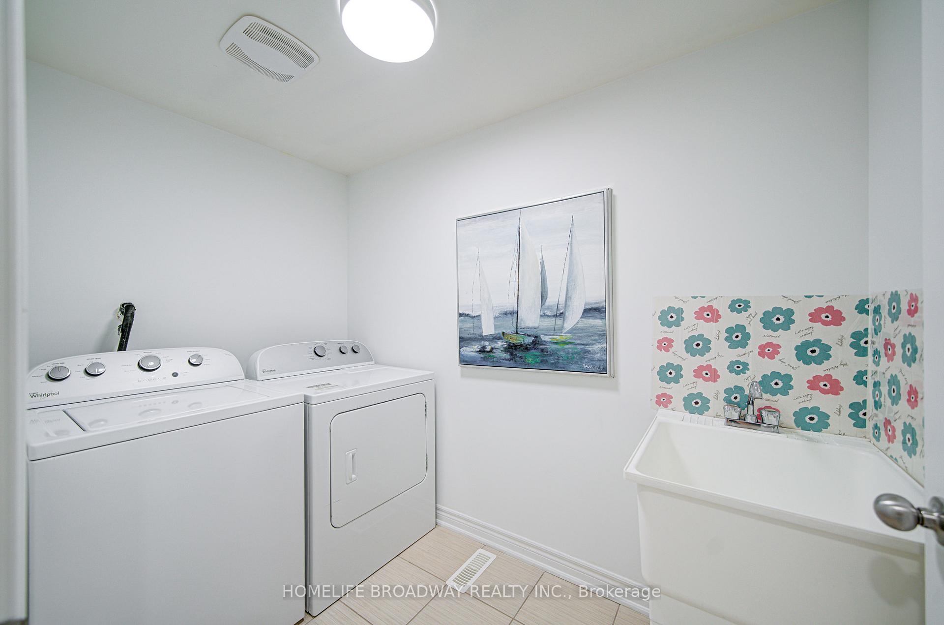 Photo 7 of 9453 Kennedy Road, Markham, Berczy — HOMEH