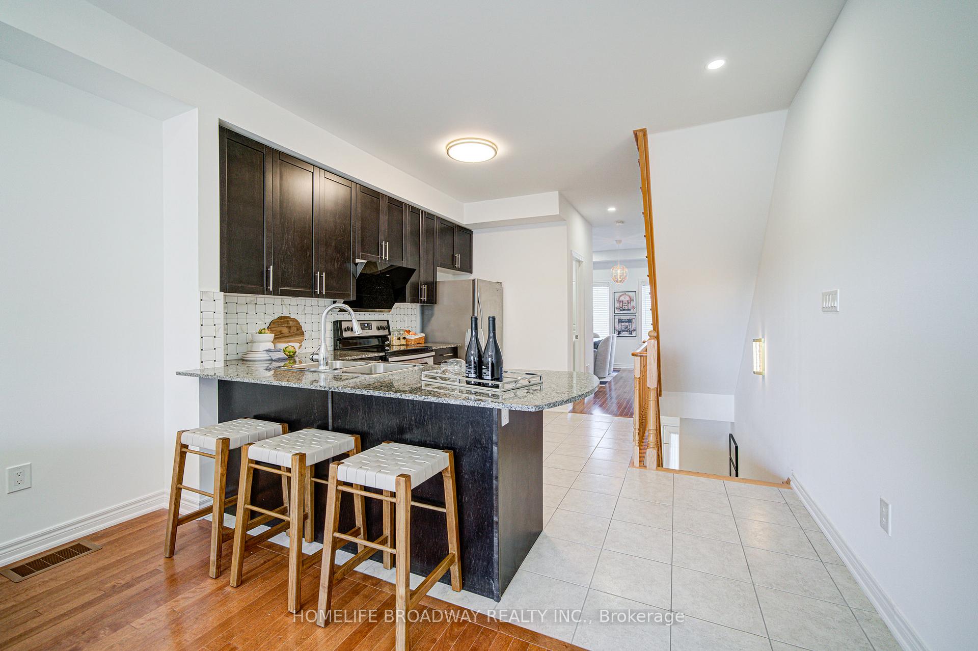 Photo 18 of 9453 Kennedy Road, Markham, Berczy — HOMEH