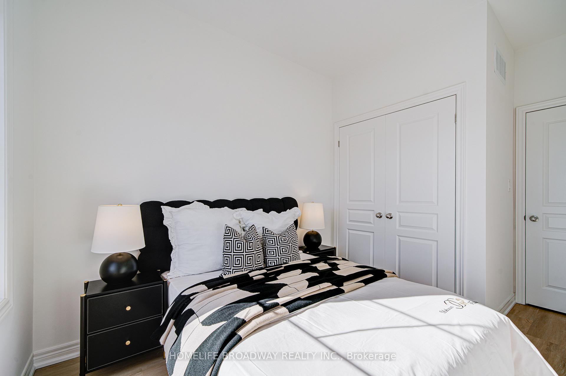 Photo 30 of 9453 Kennedy Road, Markham, Berczy — HOMEH