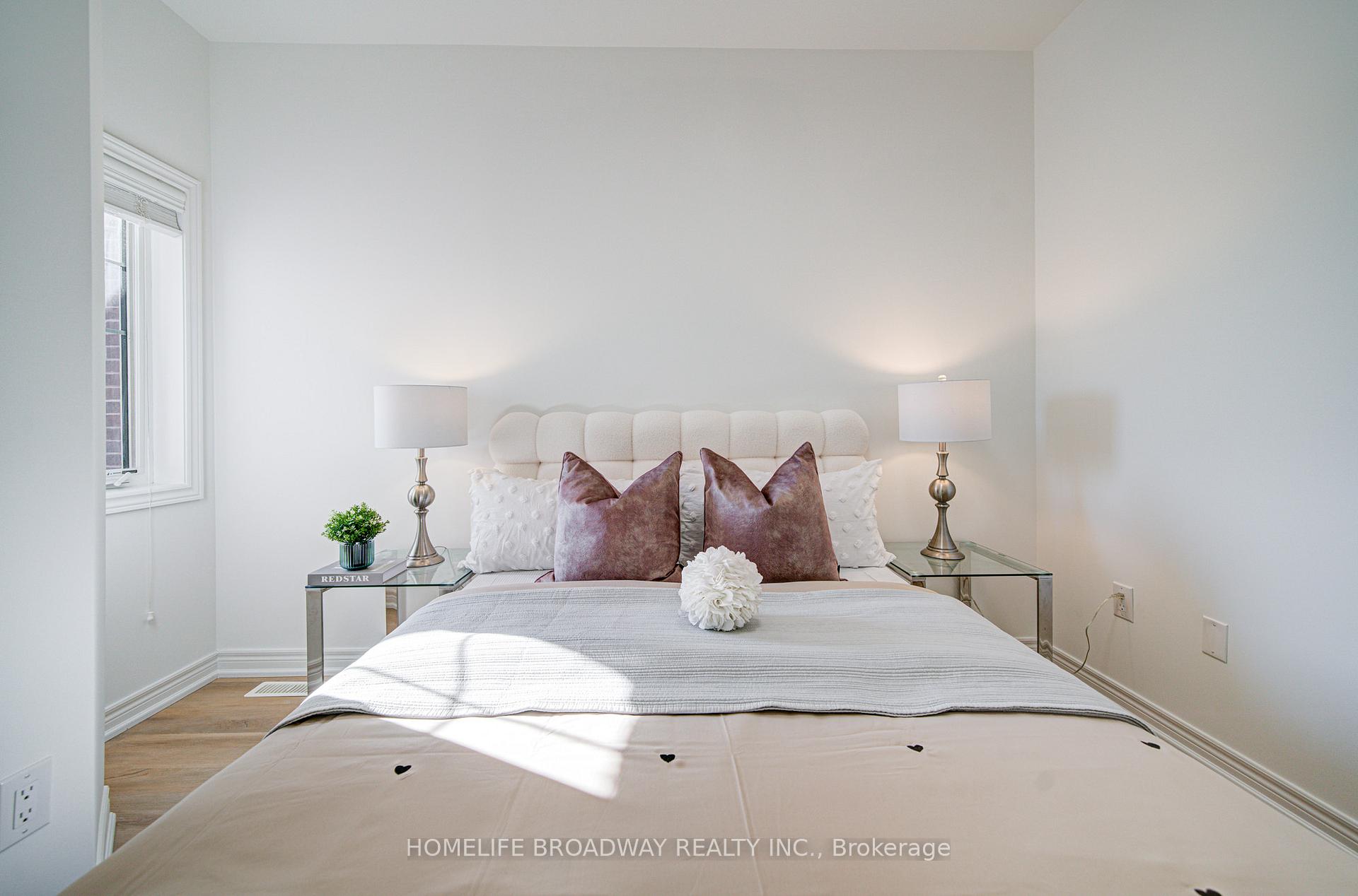 Photo 32 of 9453 Kennedy Road, Markham, Berczy — HOMEH