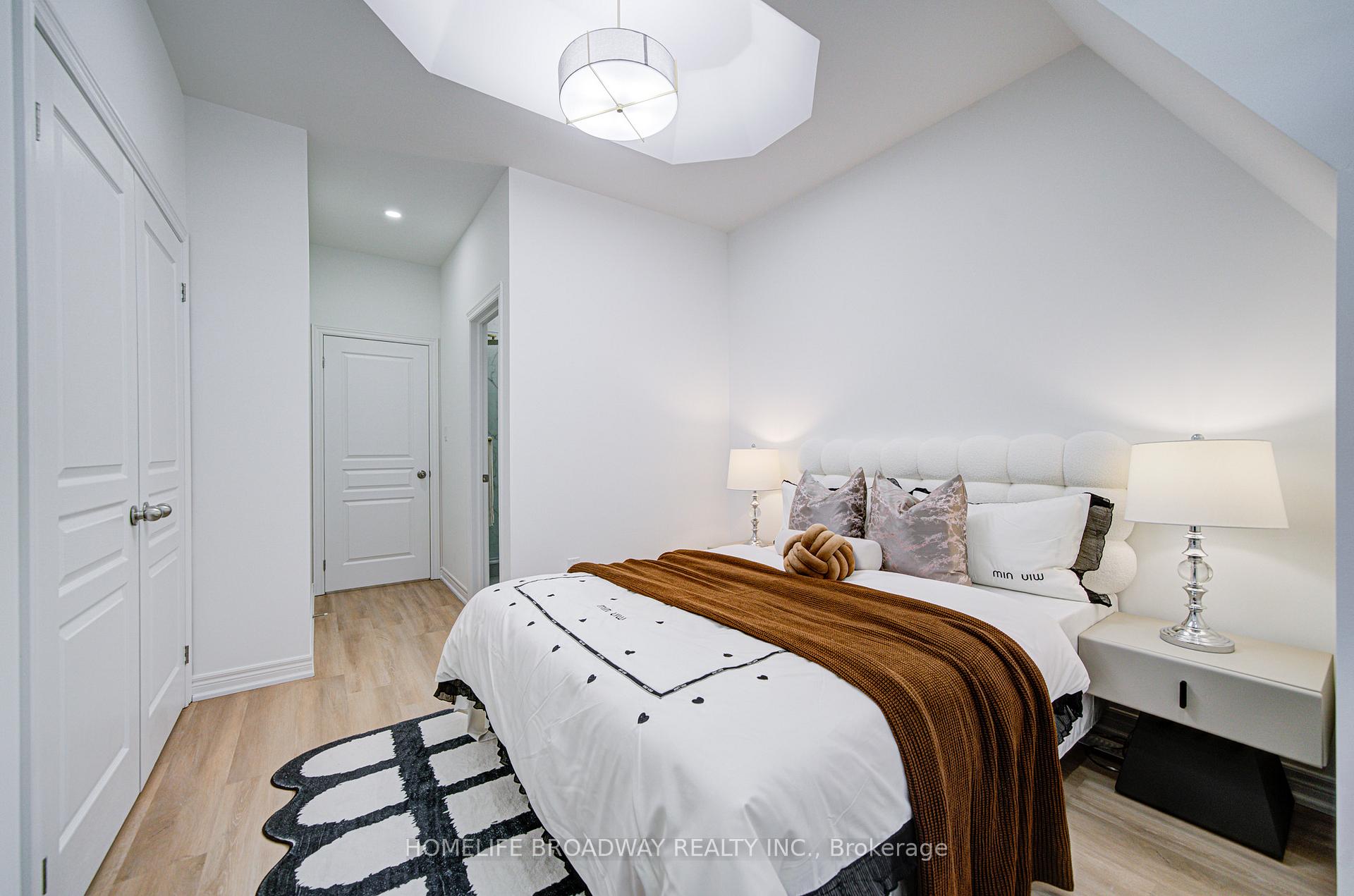 Photo 34 of 9453 Kennedy Road, Markham, Berczy — HOMEH