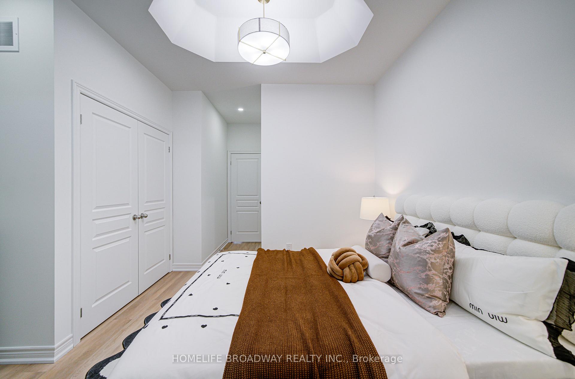 Photo 36 of 9453 Kennedy Road, Markham, Berczy — HOMEH