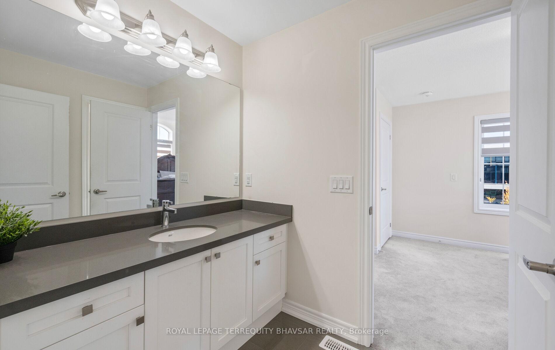 Photo 20 of 2 William Dunlop Street, Kitchener — HOMEH