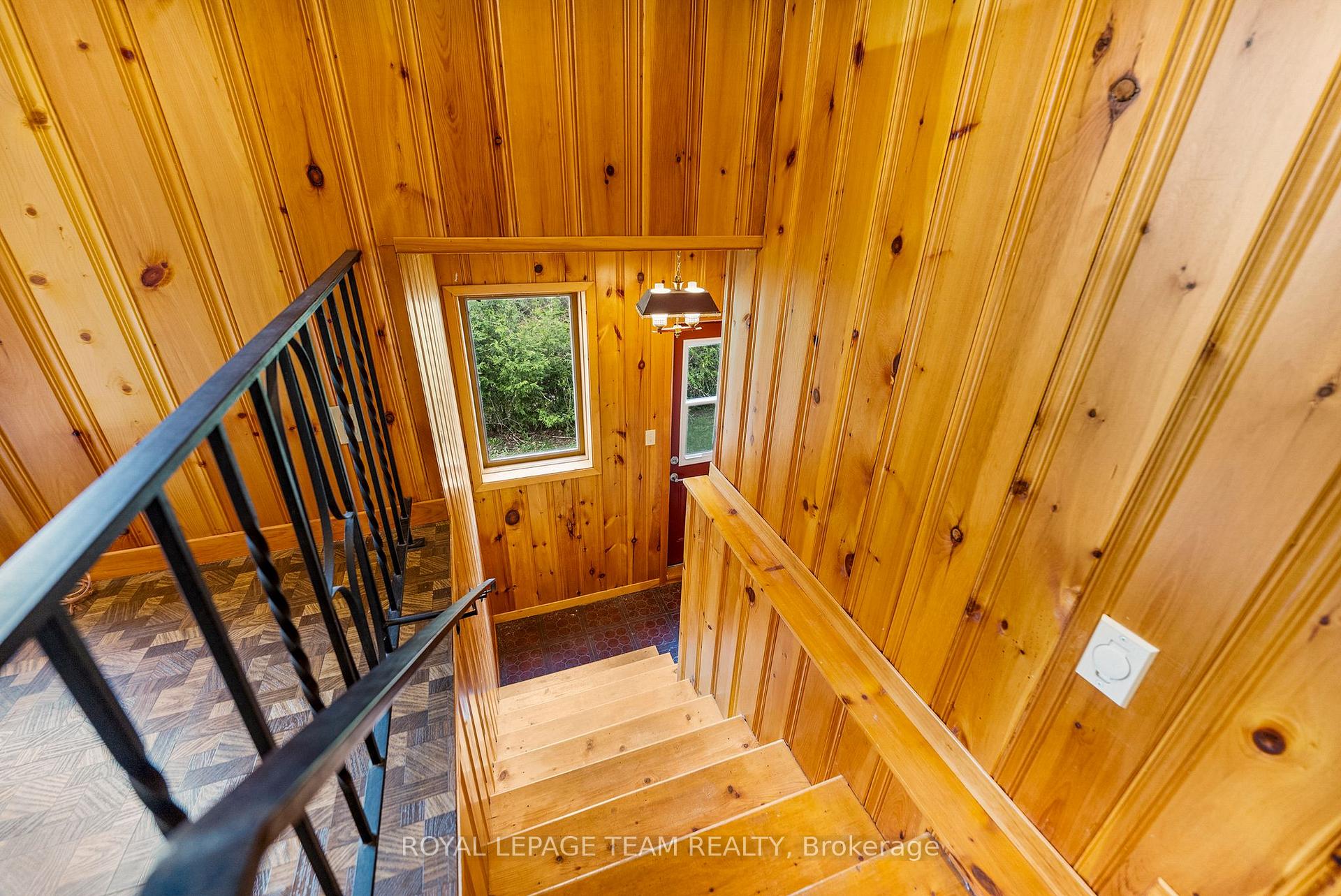 Photo 20 of 1056 River Road, McNab/Braeside, Mcnab/Braeside Twps — HOMEH