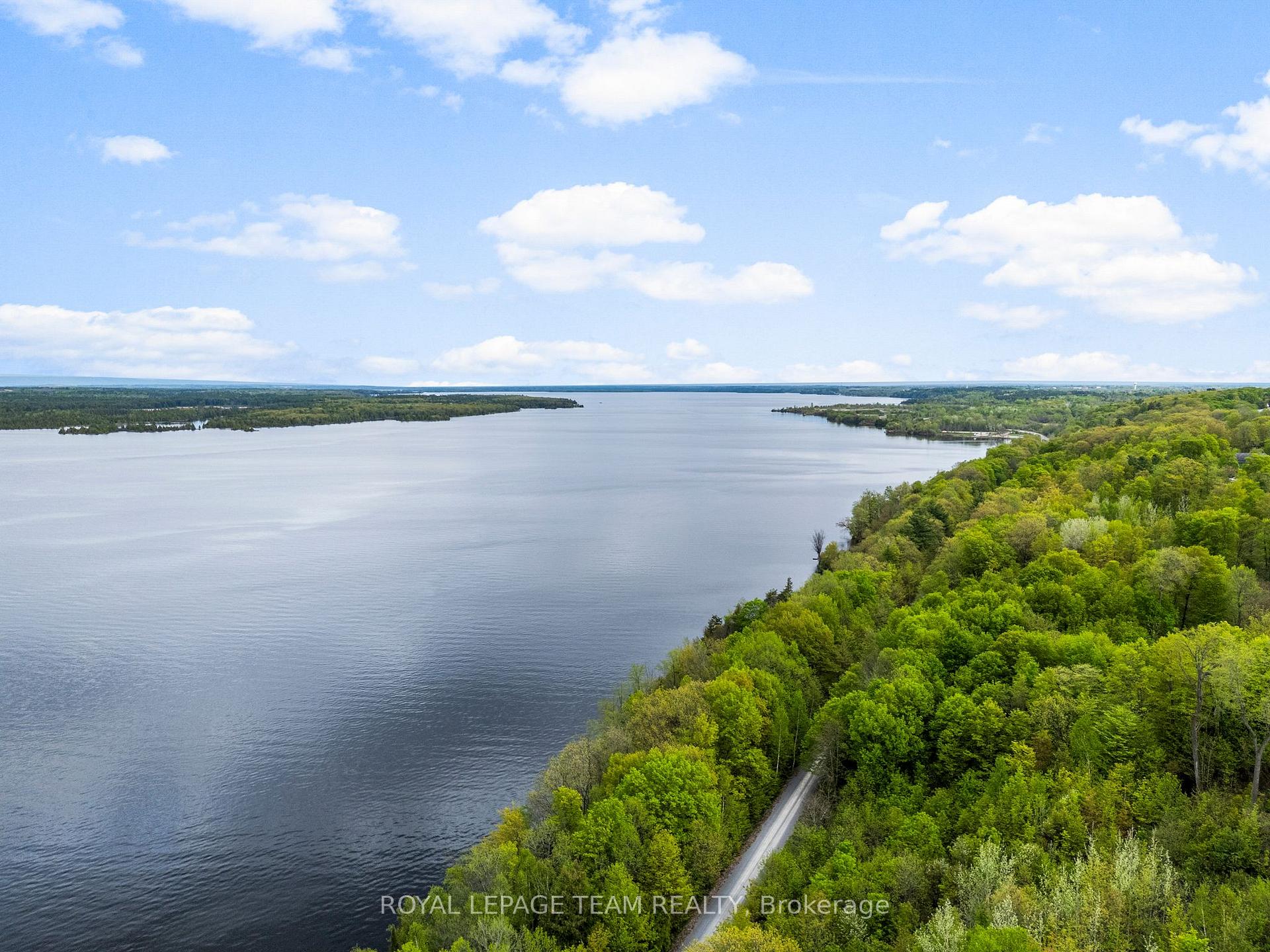 Photo 34 of 1056 River Road, McNab/Braeside, Mcnab/Braeside Twps — HOMEH