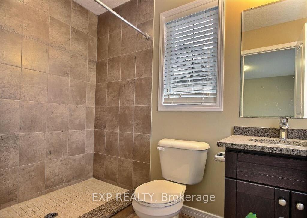 Photo 5 of 106 Rochefort Street, Kitchener — HOMEH