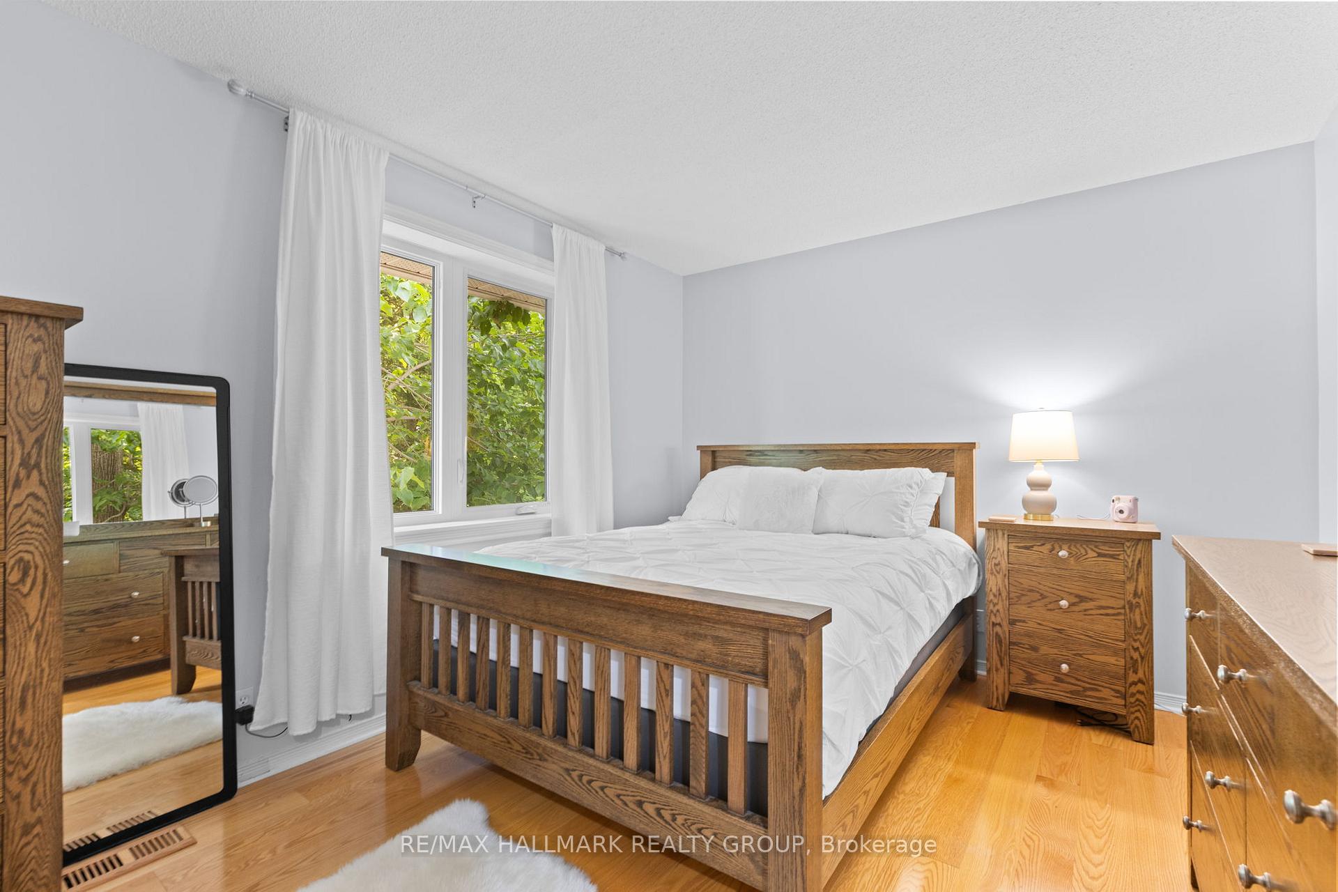 Photo 20 of 6431 Clingin Lane, Ottawa, Manotick South to Roger Stevens — HOMEH