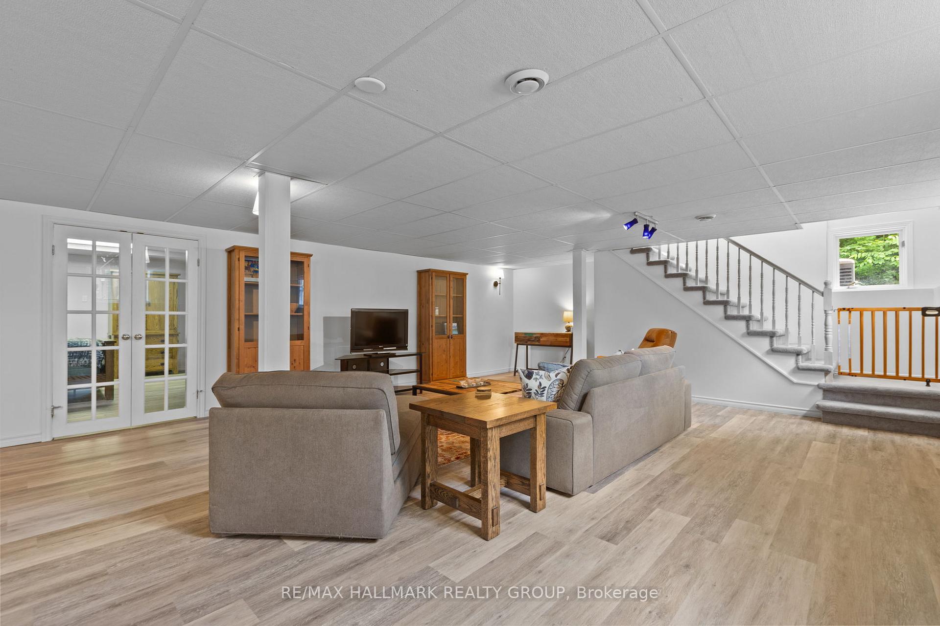 Photo 31 of 6431 Clingin Lane, Ottawa, Manotick South to Roger Stevens — HOMEH