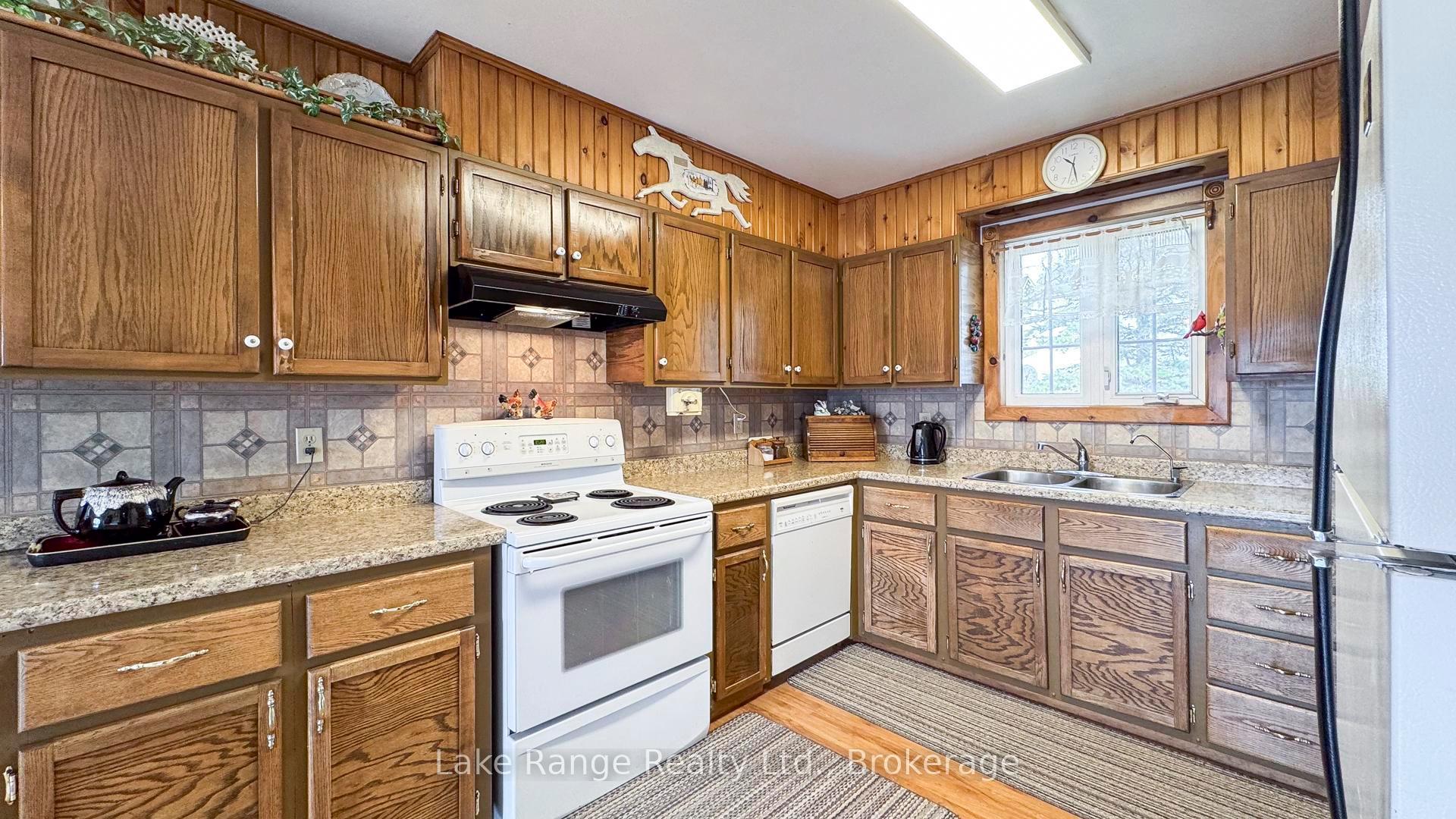 Photo 31 of 182 Concession 6, Kincardine — HOMEH