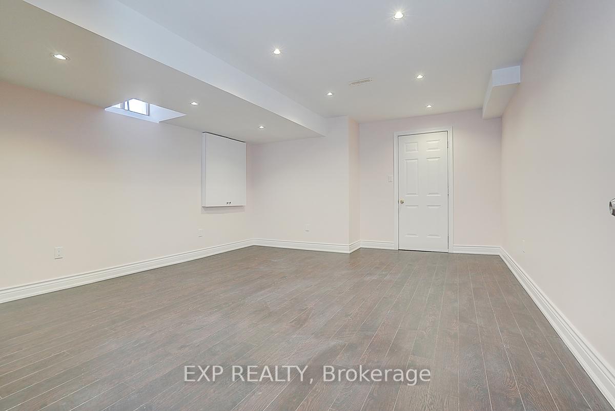 Photo 44 of 47 Foshan Avenue, Markham, Berczy — HOMEH