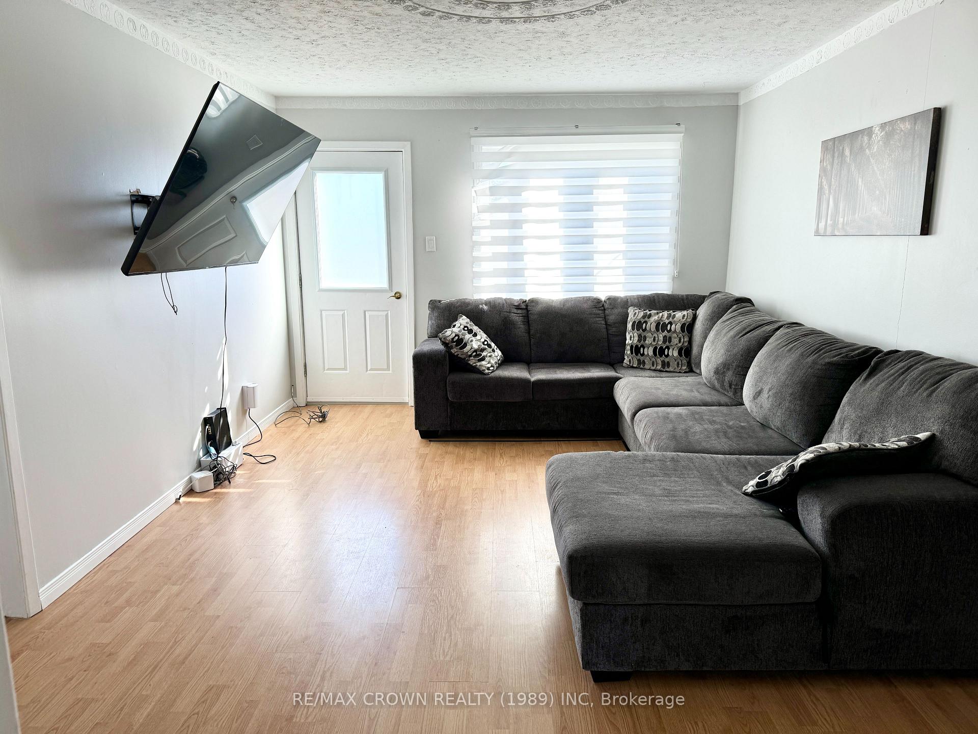 Photo 11 of 118 Brunelle Road N, Kapuskasing — HOMEH