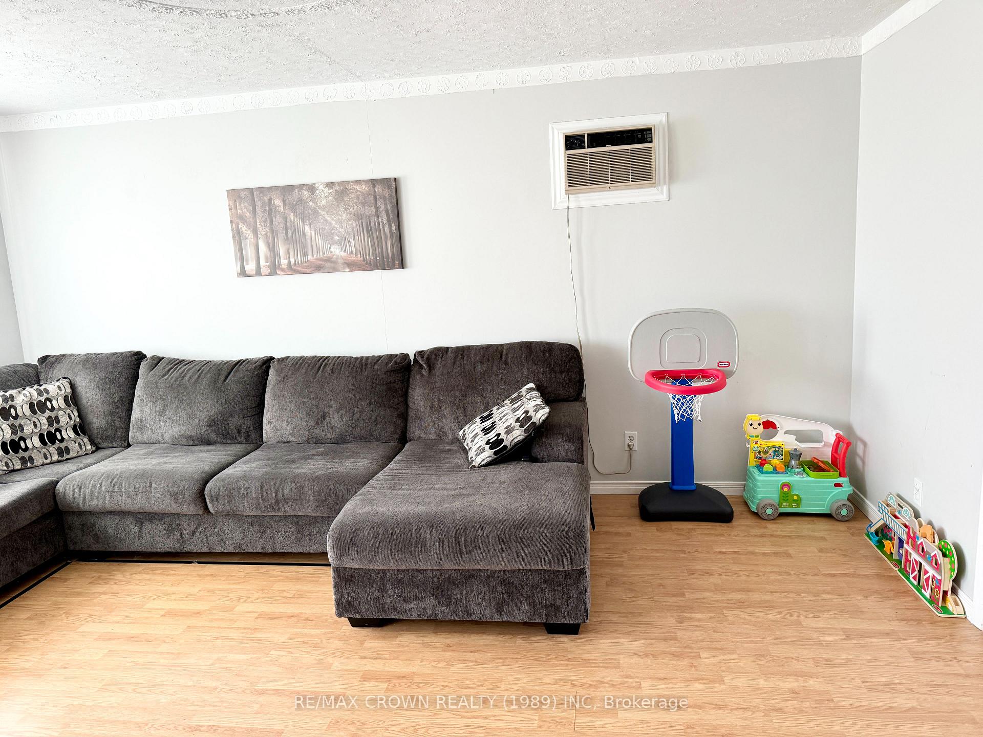 Photo 12 of 118 Brunelle Road N, Kapuskasing — HOMEH