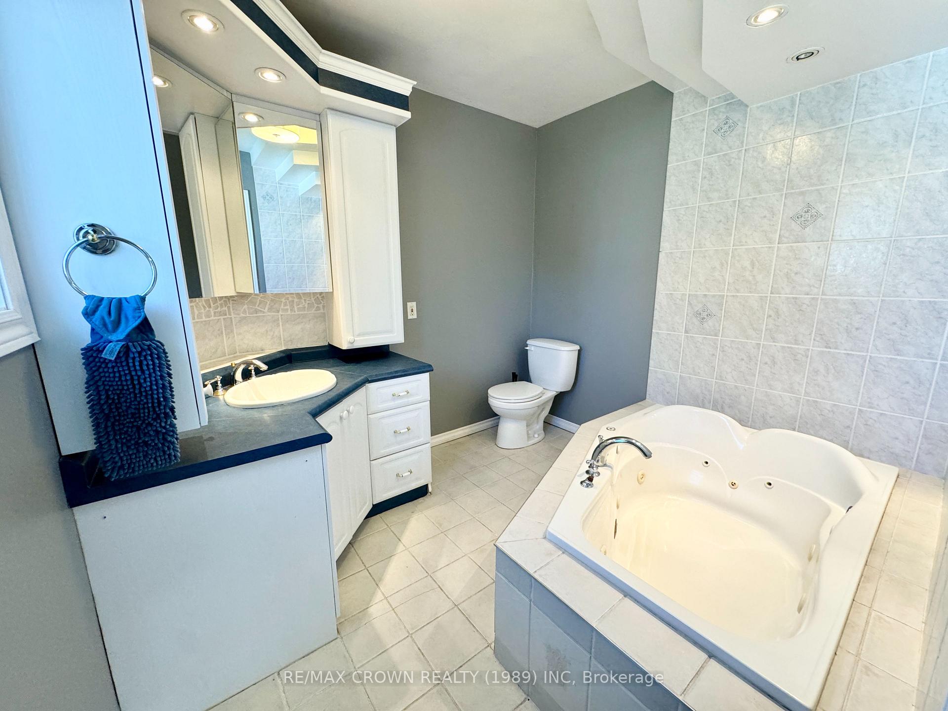 Photo 18 of 118 Brunelle Road N, Kapuskasing — HOMEH