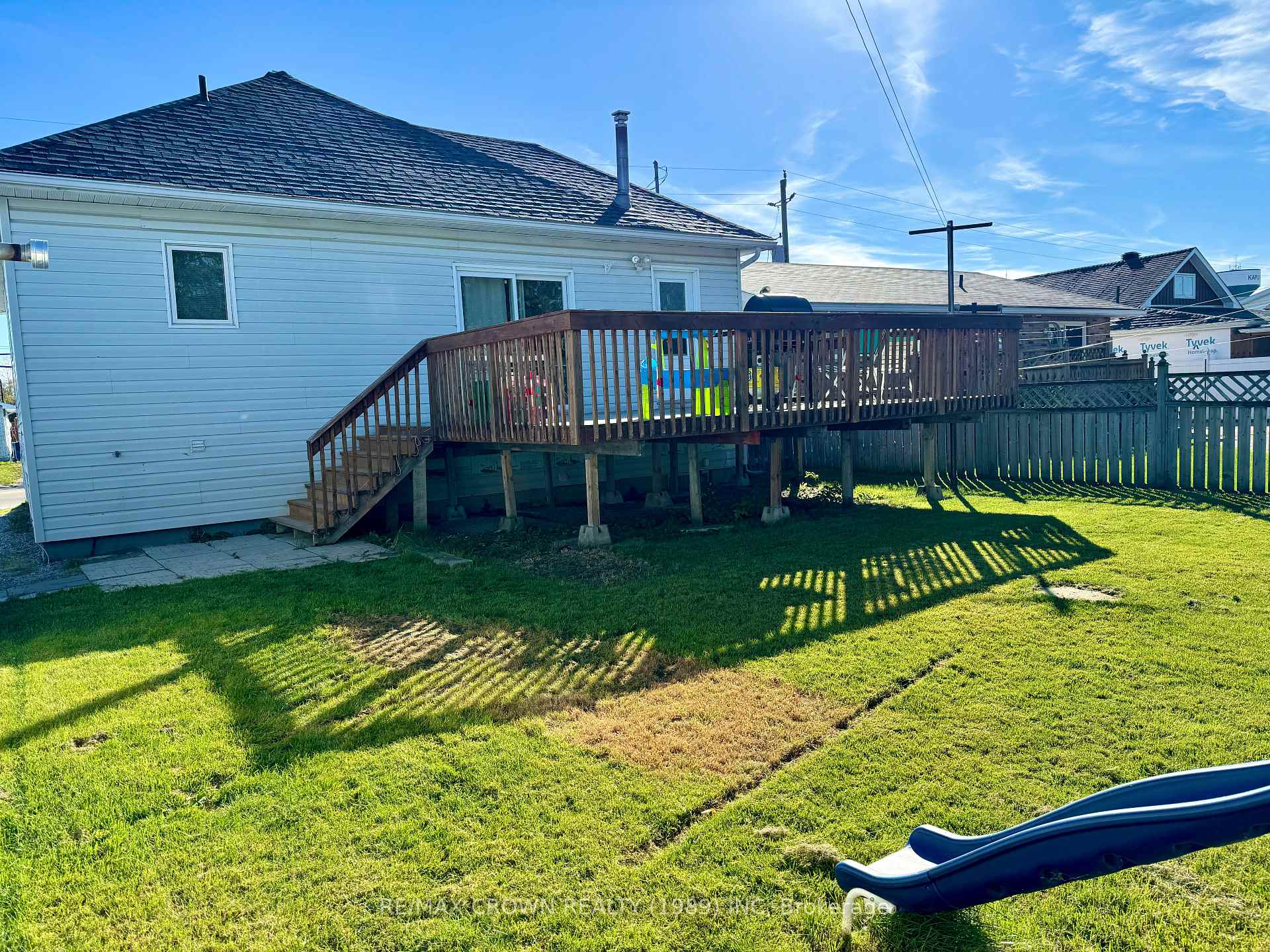 Photo 37 of 118 Brunelle Road N, Kapuskasing — HOMEH
