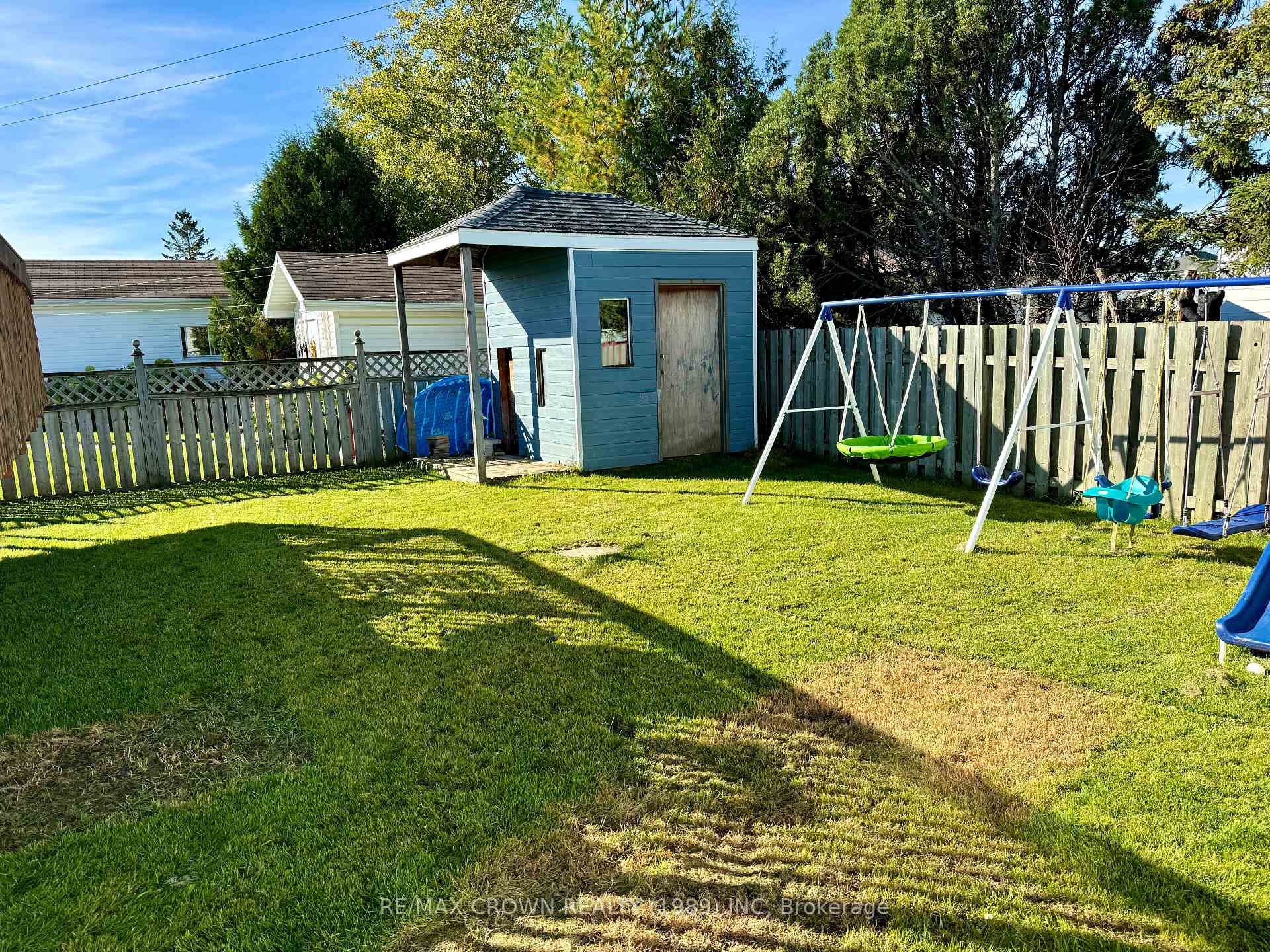 Photo 38 of 118 Brunelle Road N, Kapuskasing — HOMEH