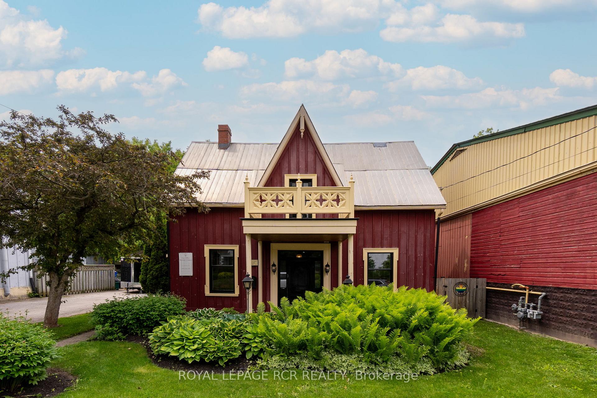 Photo 30 of 349 Main Street, King, Schomberg — HOMEH