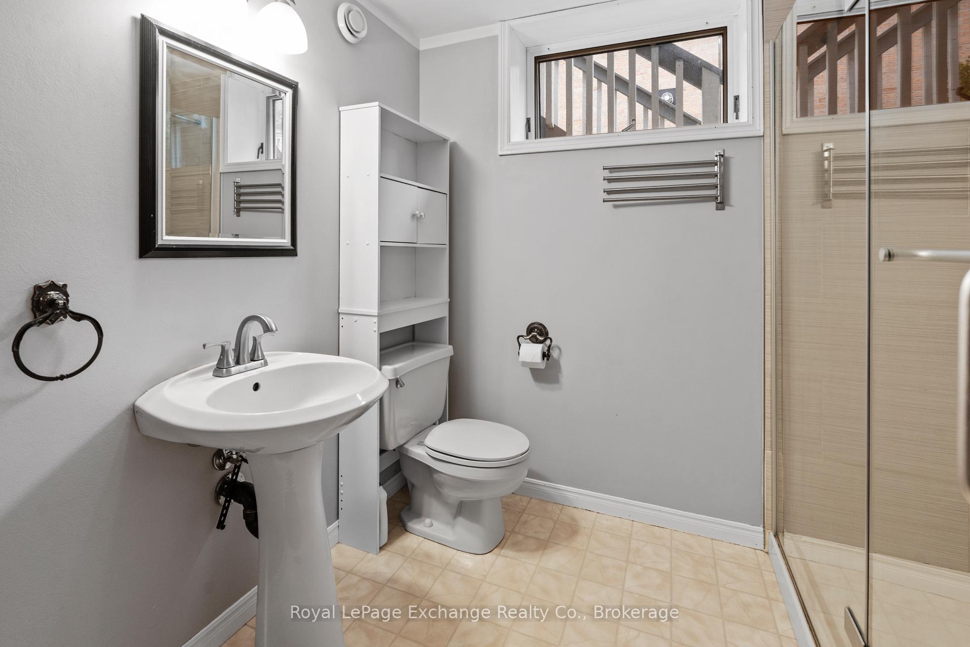 Photo 13 of 586 McGaw Drive, Kincardine — HOMEH