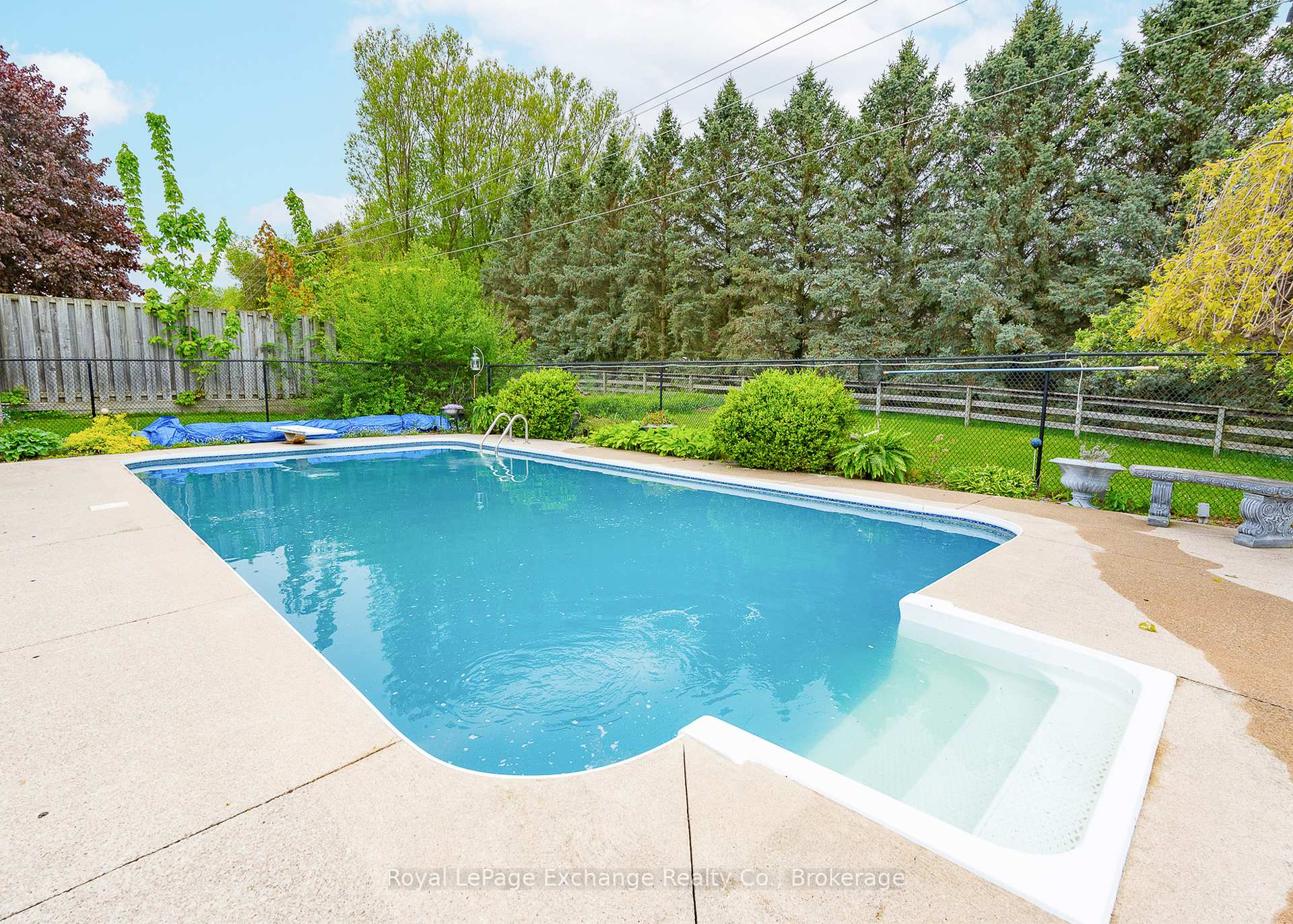 Photo 19 of 586 McGaw Drive, Kincardine — HOMEH