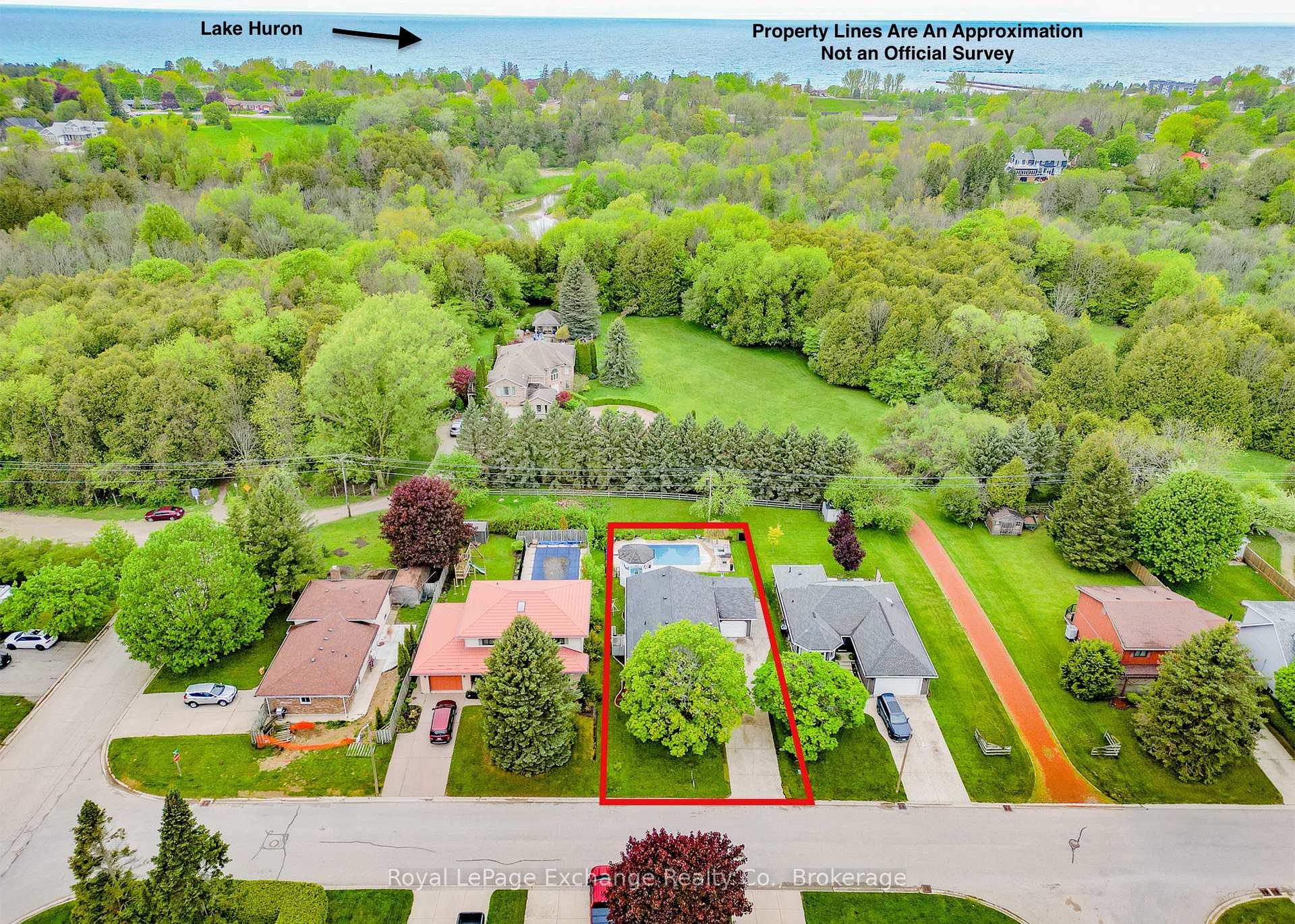 Photo 21 of 586 McGaw Drive, Kincardine — HOMEH