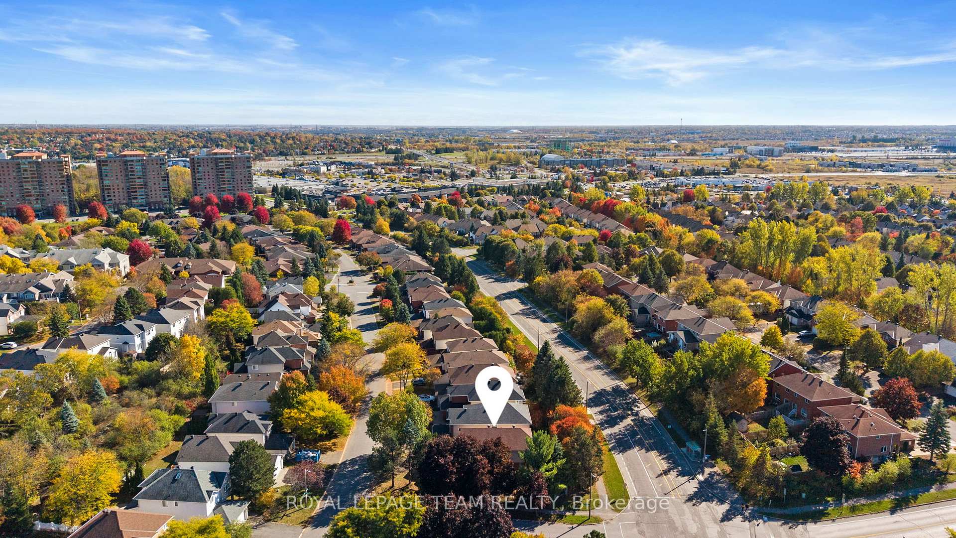 Photo 2 of 27 Evanshen Crescent, Ottawa, Kanata - Kanata Lakes/Heritage Hills — HOMEH