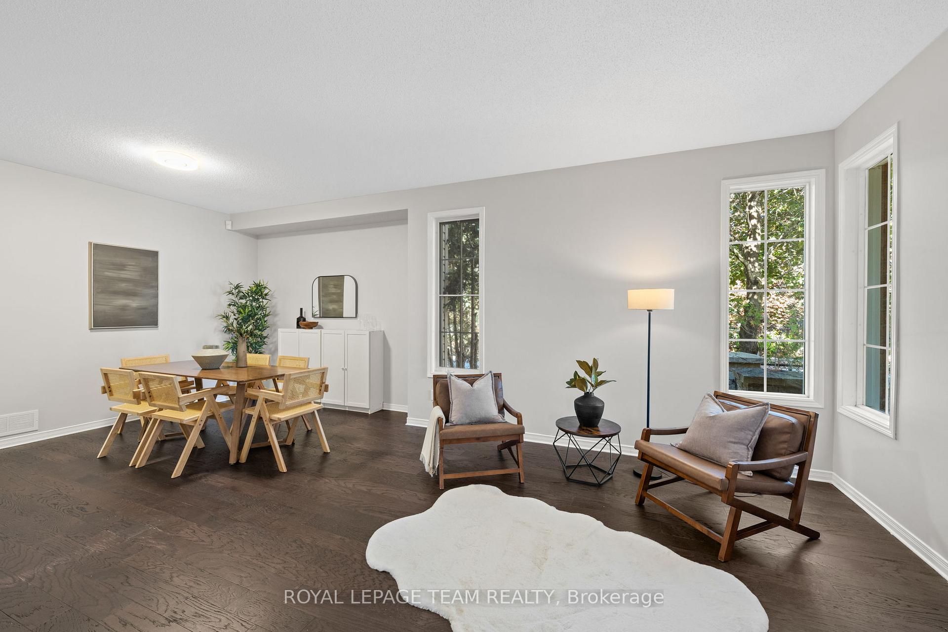 Photo 8 of 27 Evanshen Crescent, Ottawa, Kanata - Kanata Lakes/Heritage Hills — HOMEH