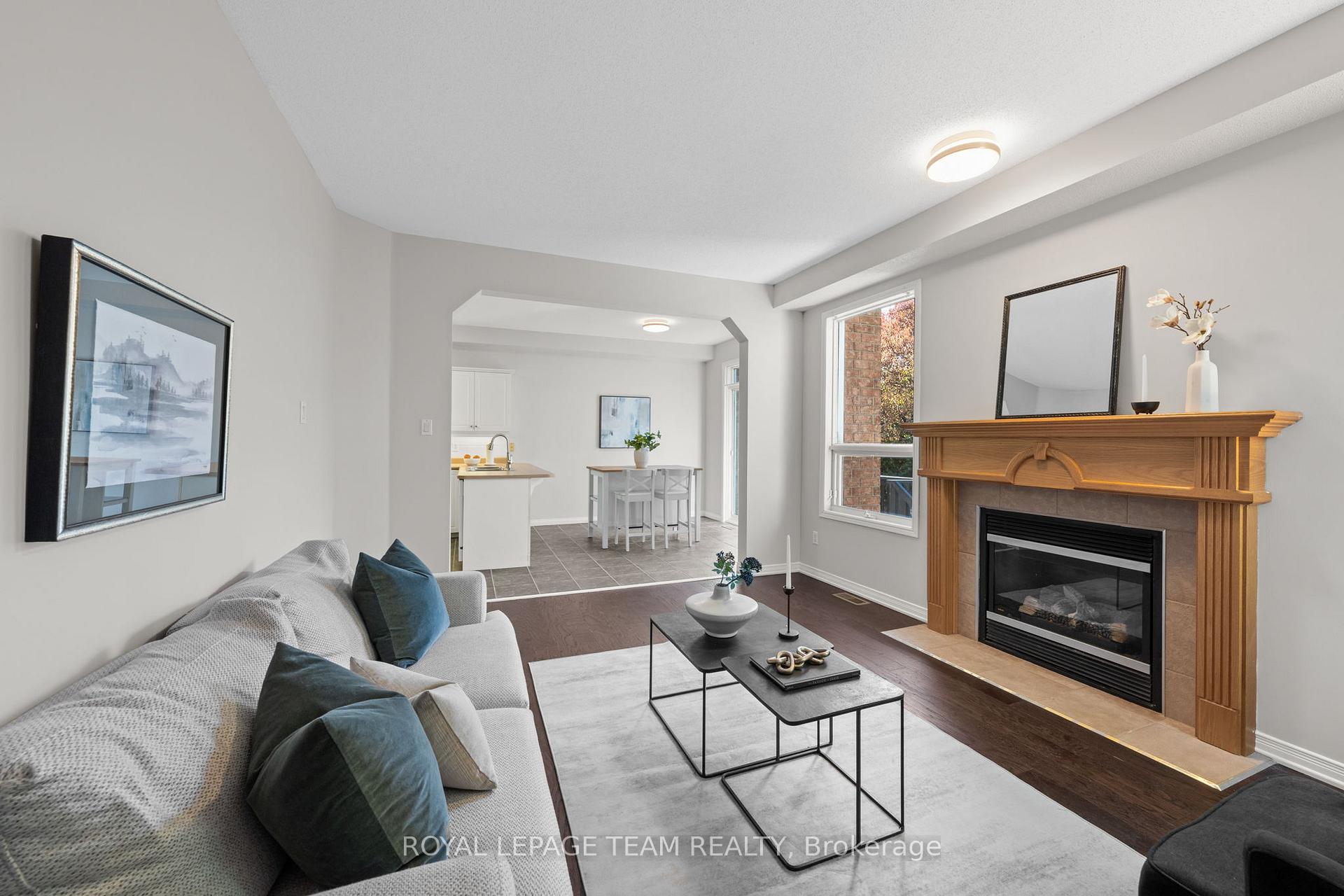 Photo 20 of 27 Evanshen Crescent, Ottawa, Kanata - Kanata Lakes/Heritage Hills — HOMEH
