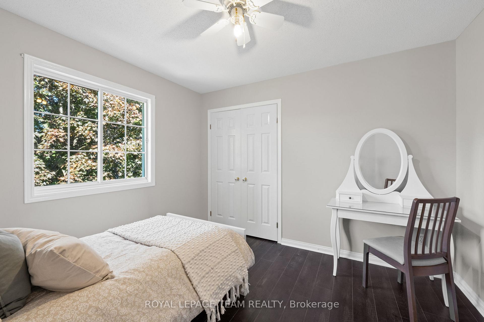 Photo 32 of 27 Evanshen Crescent, Ottawa, Kanata - Kanata Lakes/Heritage Hills — HOMEH