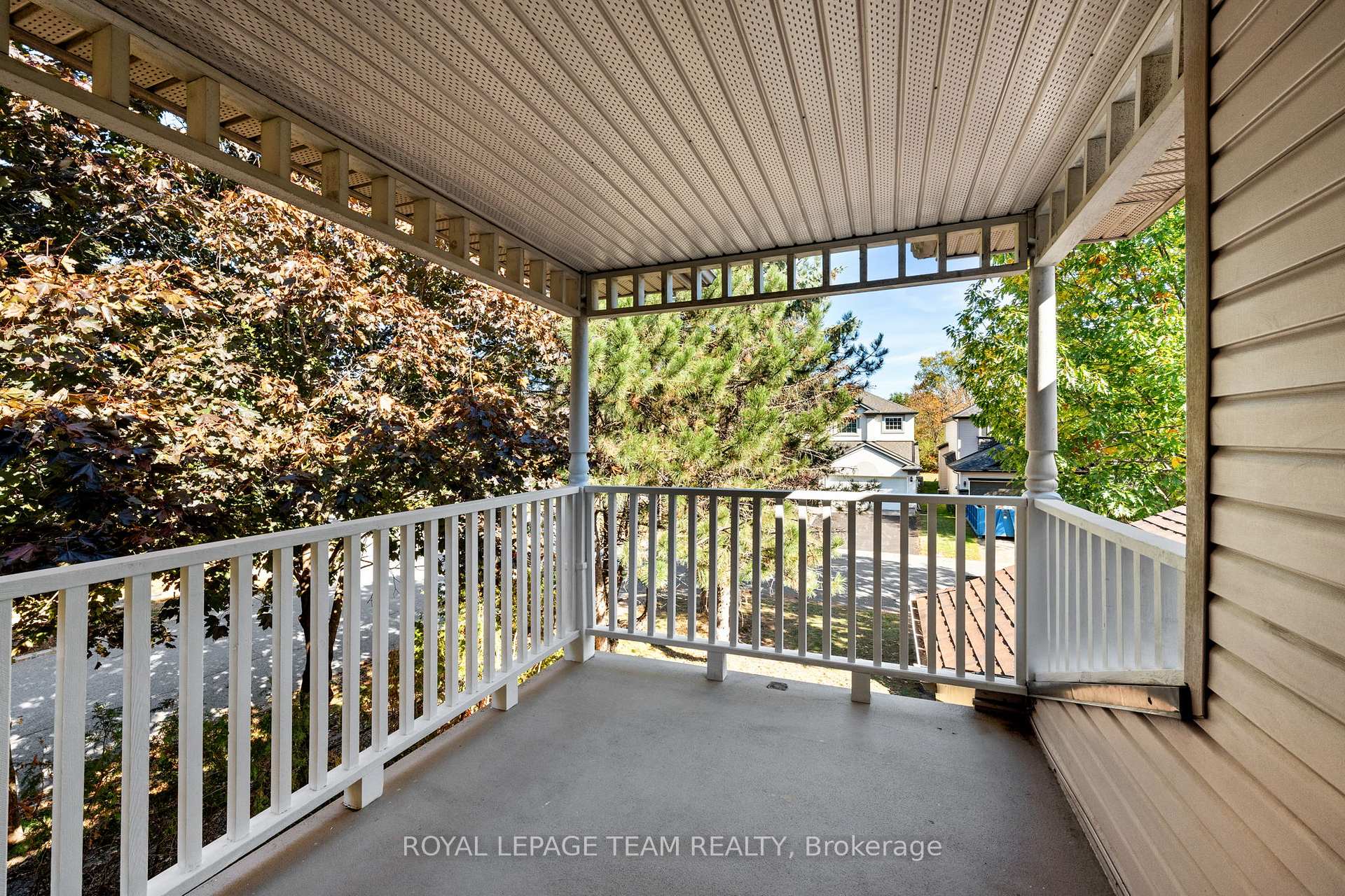 Photo 42 of 27 Evanshen Crescent, Ottawa, Kanata - Kanata Lakes/Heritage Hills — HOMEH