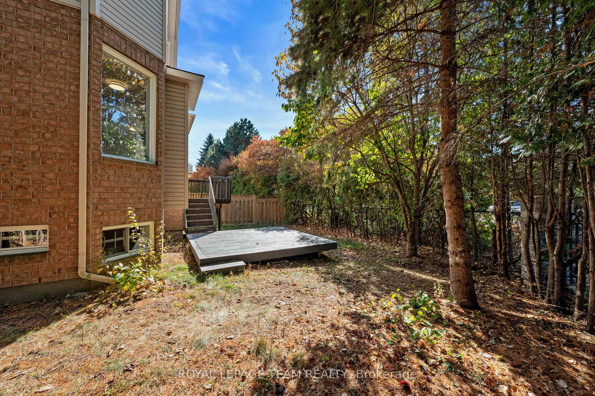 Photo 48 of 27 Evanshen Crescent, Ottawa, Kanata - Kanata Lakes/Heritage Hills — HOMEH