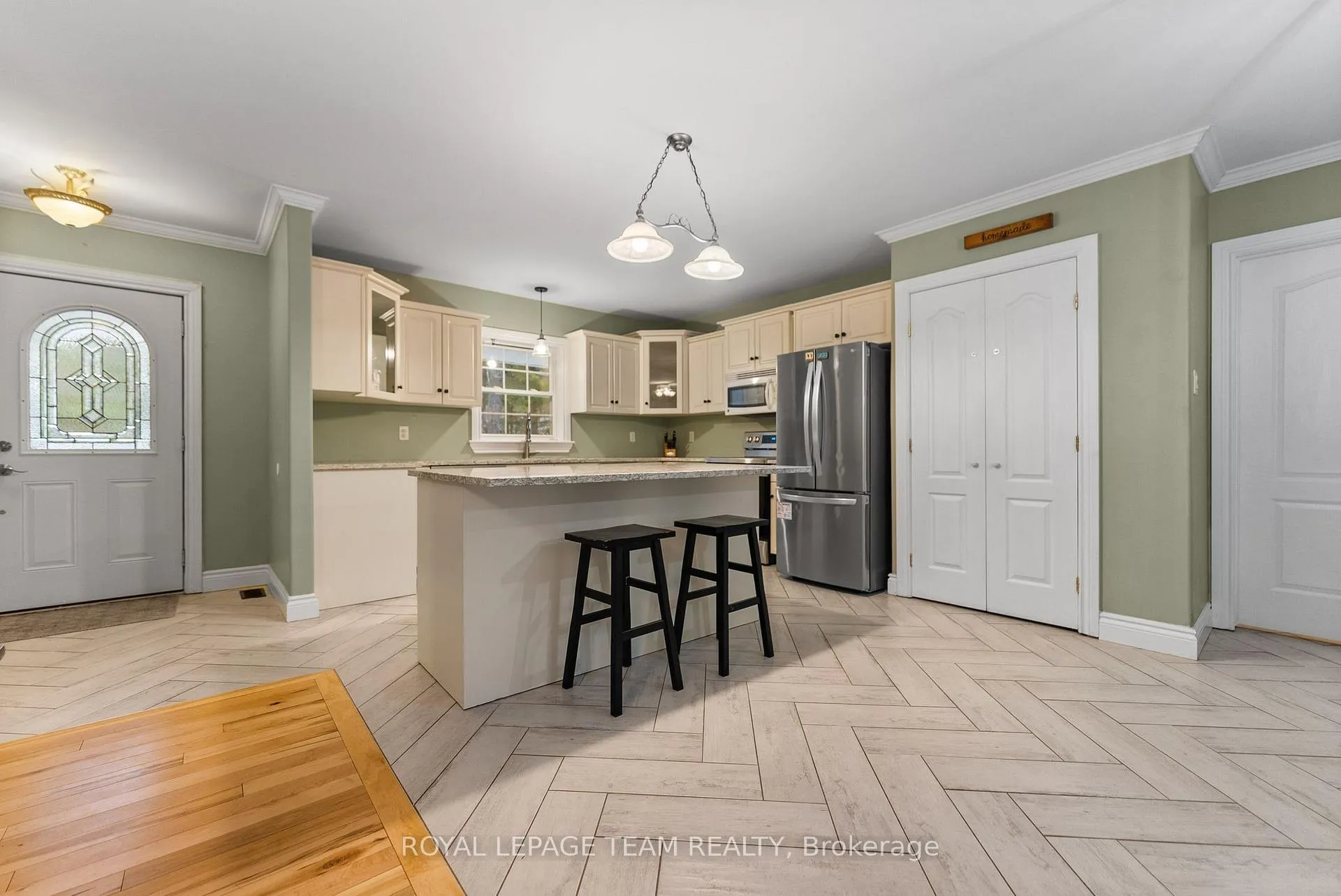 Photo 7 of 559 Mclachlan Road, McNab/Braeside, Mcnab/Braeside Twps — HOMEH