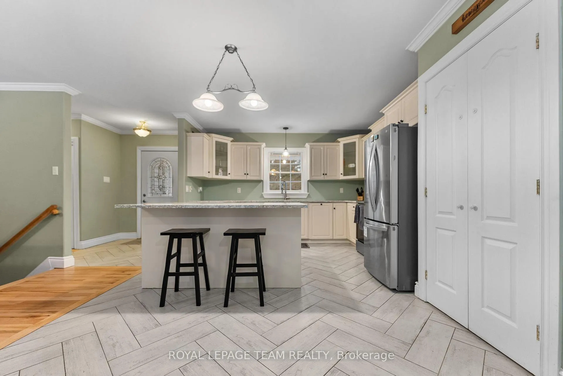 Photo 8 of 559 Mclachlan Road, McNab/Braeside, Mcnab/Braeside Twps — HOMEH