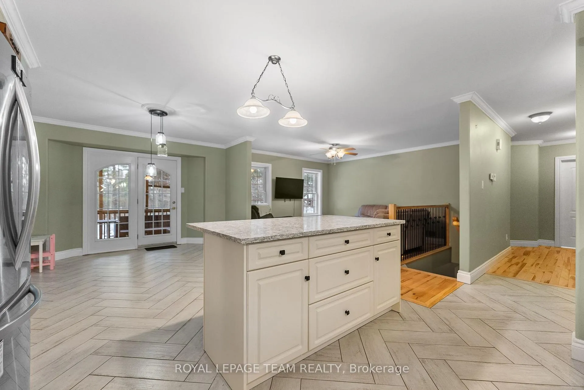 Photo 9 of 559 Mclachlan Road, McNab/Braeside, Mcnab/Braeside Twps — HOMEH