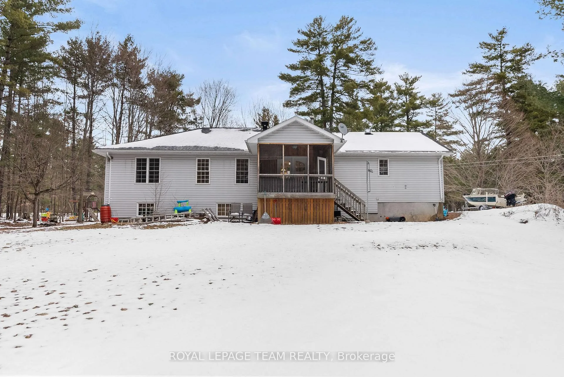 Photo 31 of 559 Mclachlan Road, McNab/Braeside, Mcnab/Braeside Twps — HOMEH
