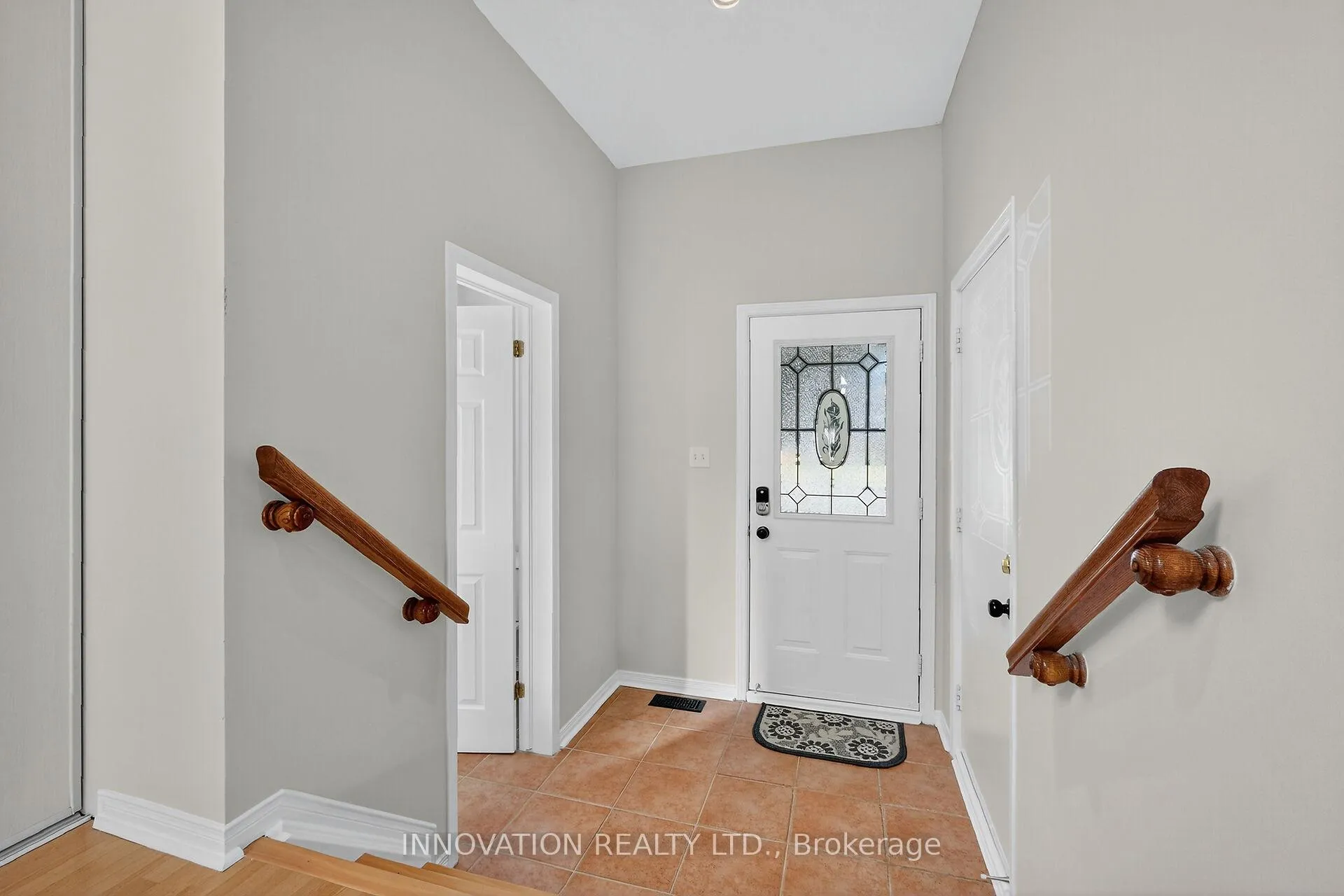 Photo 4 of 57 Flowertree Crescent, Ottawa, Kanata - Emerald Meadows/Trailwest — HOMEH