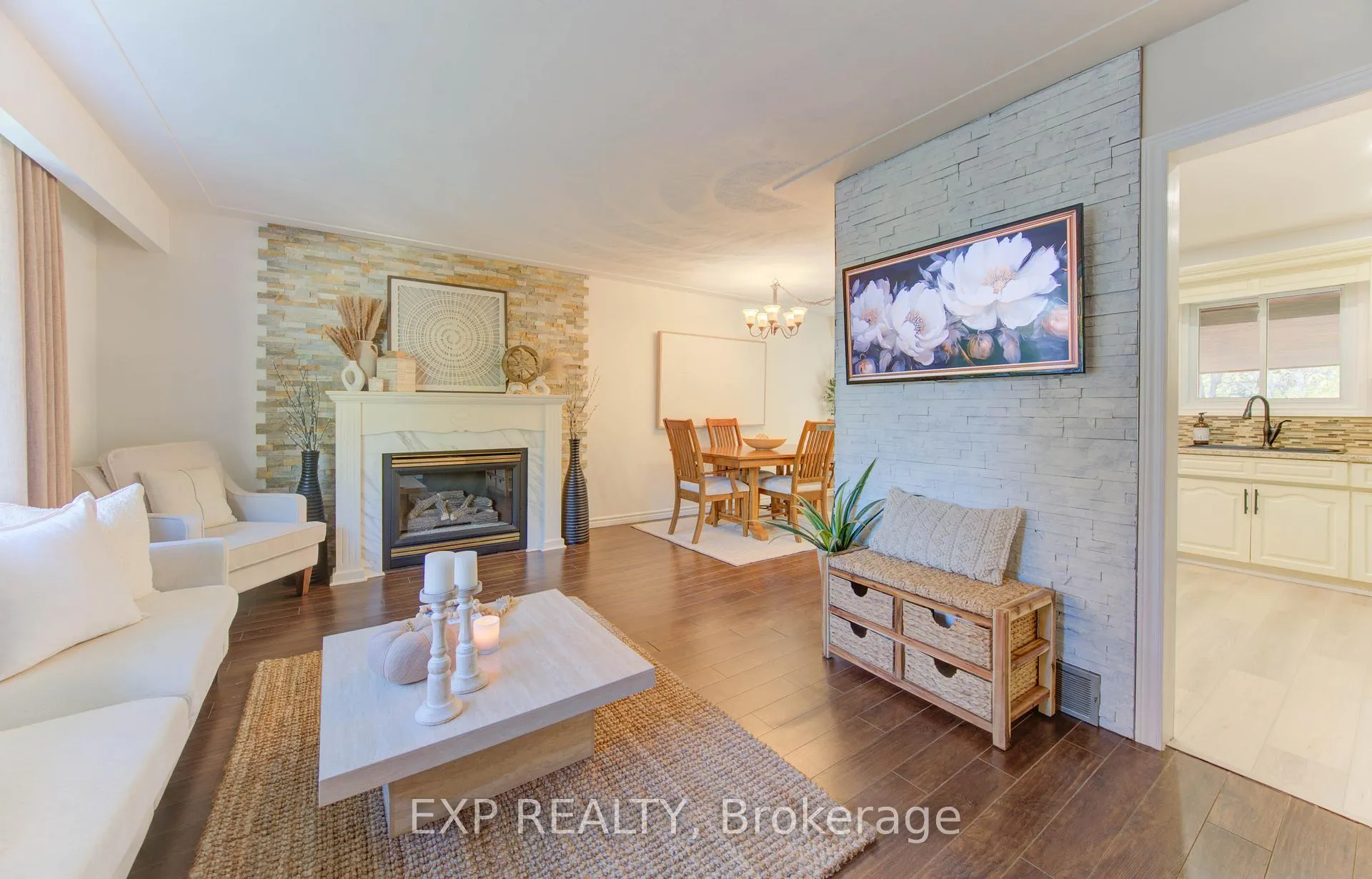 Photo 8 of 36 Blackfriars Place, Kitchener — HOMEH