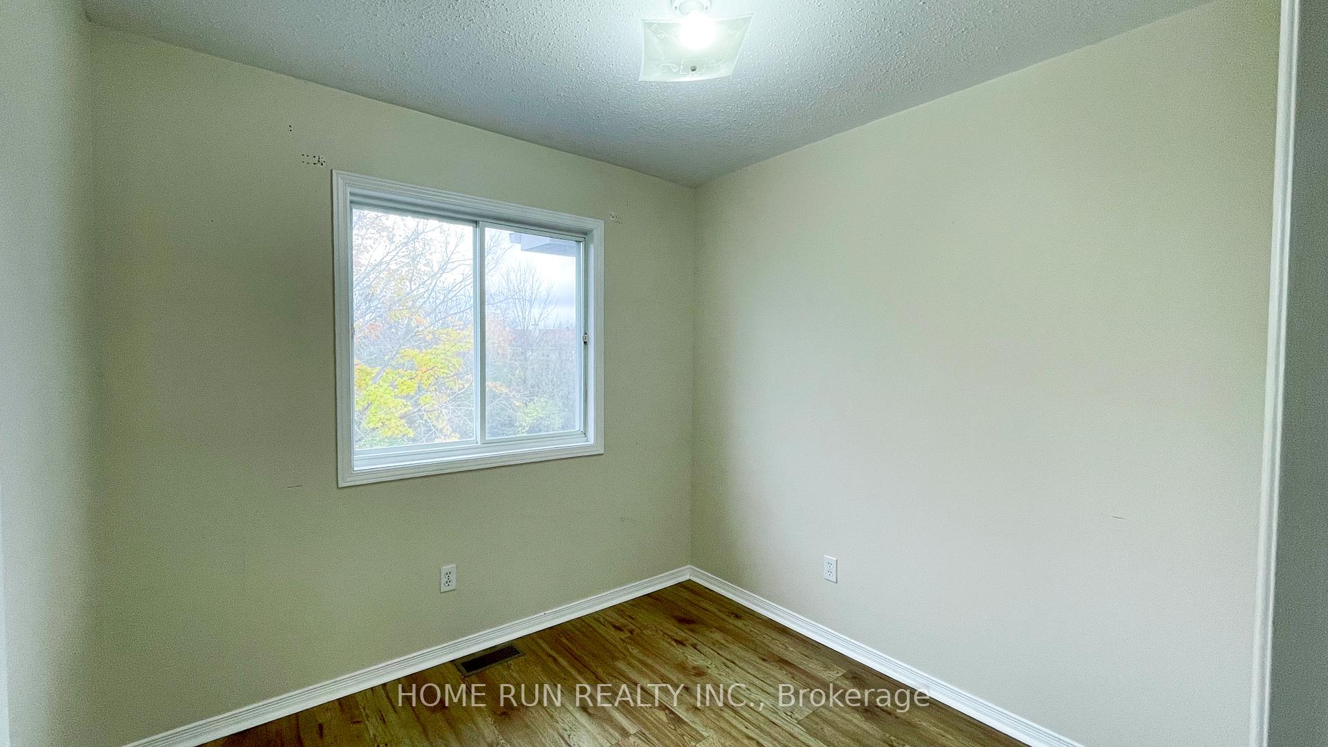 Photo 12 of 113 Blackdome Crescent, Ottawa, Kanata - Kanata Lakes/Heritage Hills — HOMEH