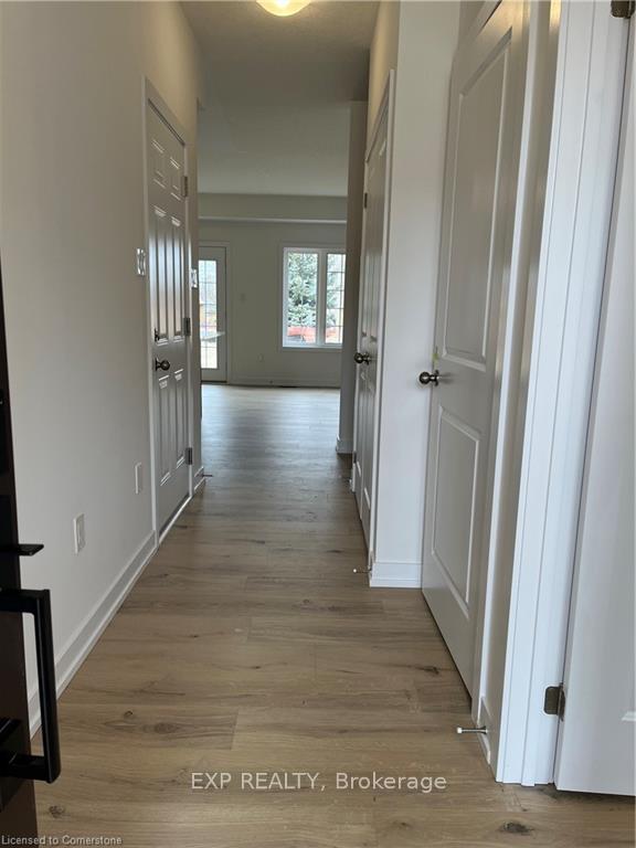 Photo 3 of 14 Dewberry Drive, Kitchener — HOMEH