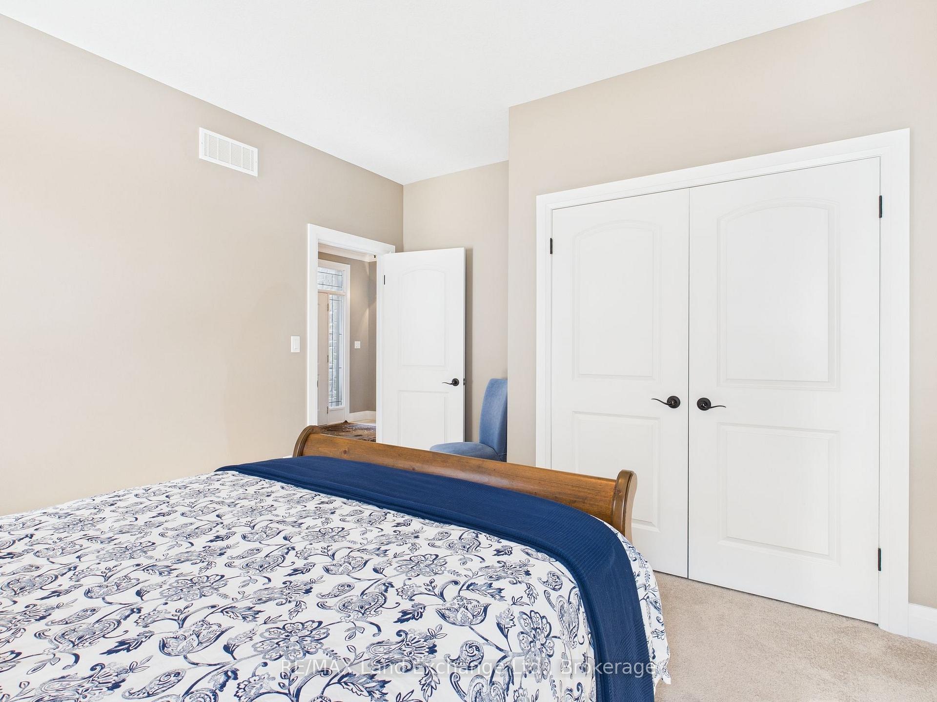 Photo 7 of 441 McCullough Crescent, Kincardine — HOMEH